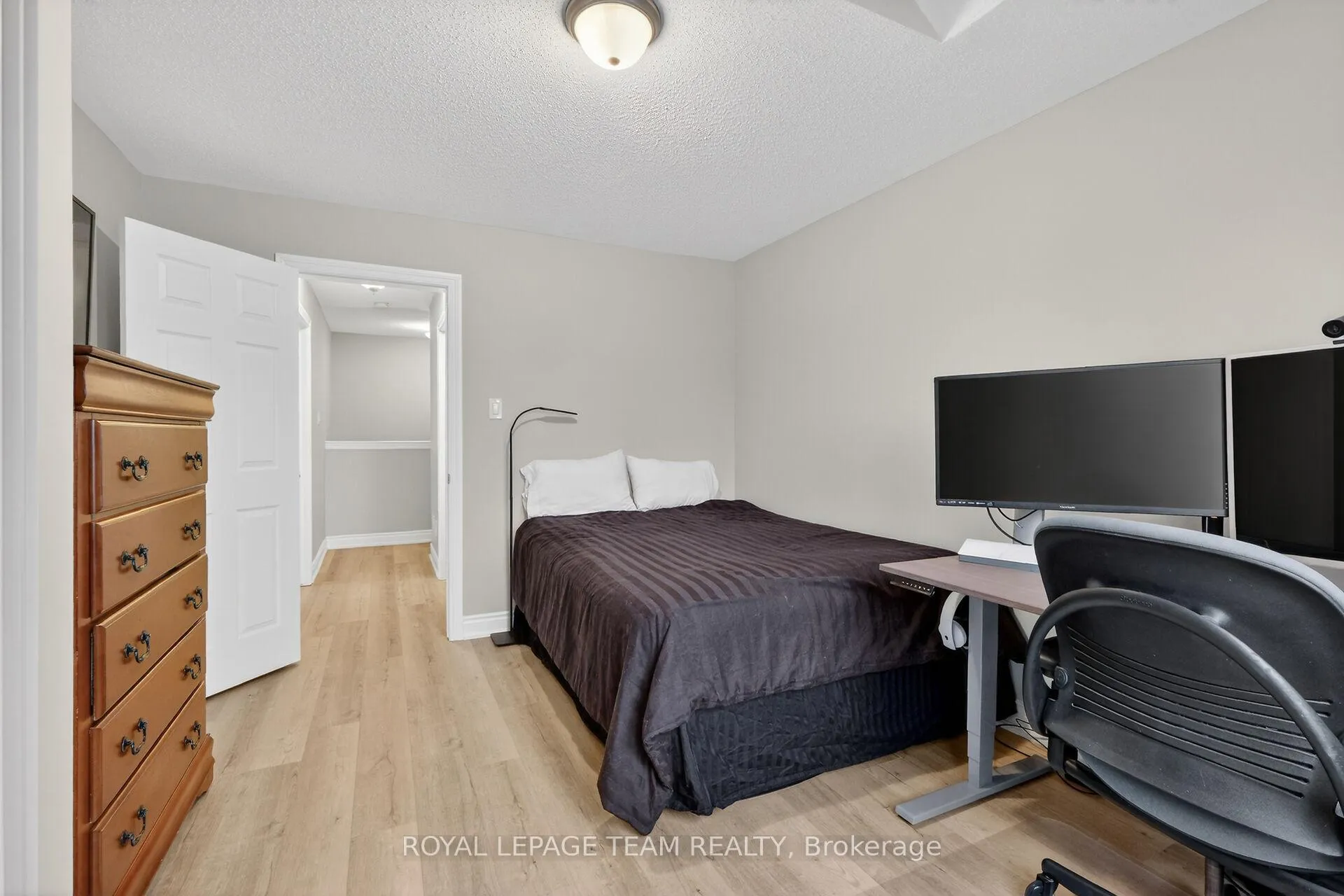 Photo 33 of 216 Cayman Road, Ottawa, Stittsville (North) — HOMEH