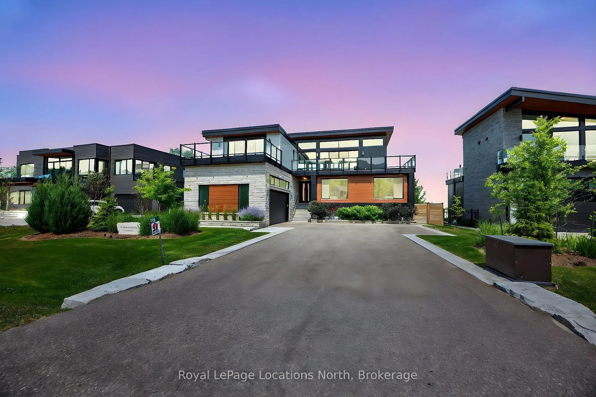 Photo 3 of 116 Courchevel Crescent, Blue Mountains — HOMEH
