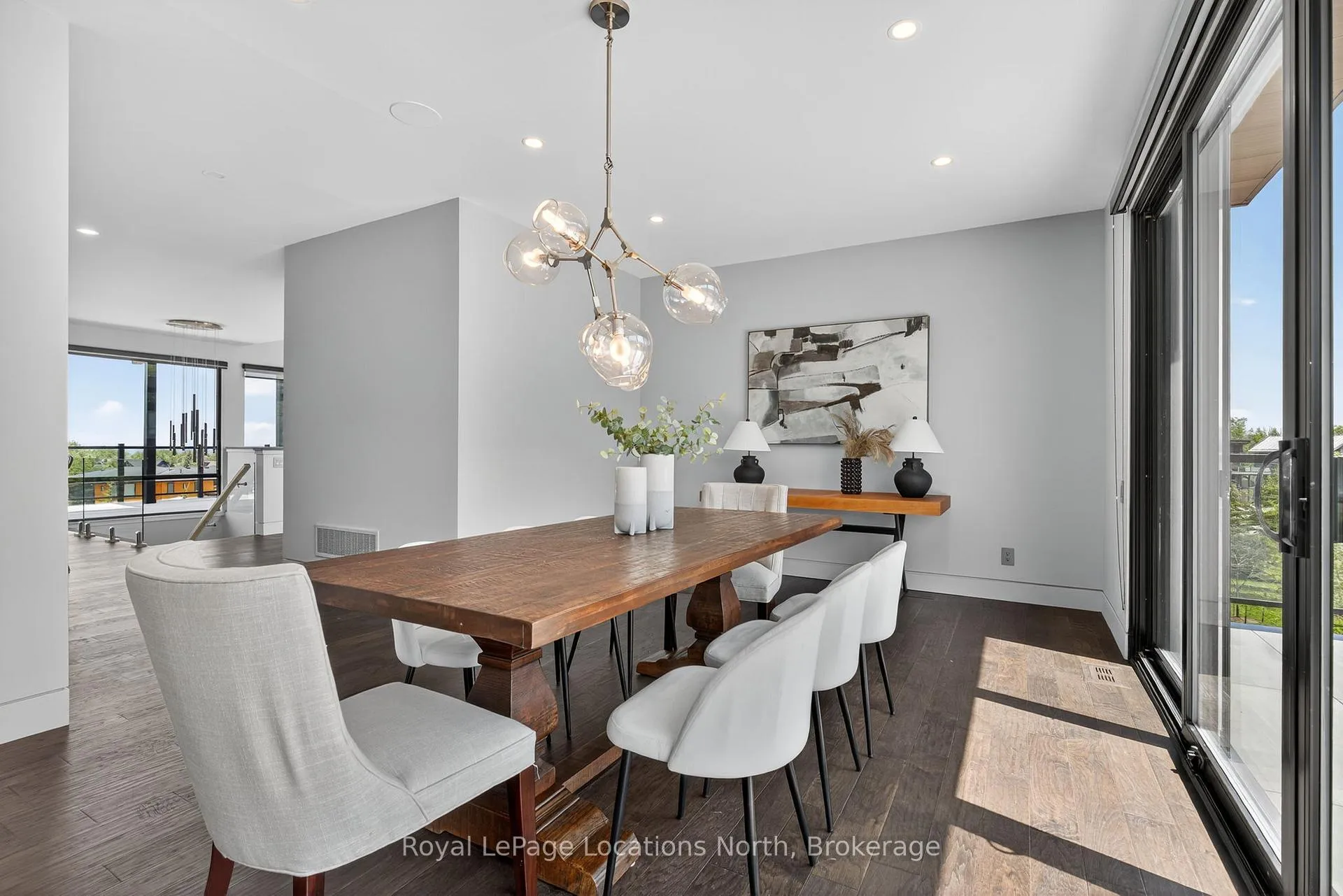 Photo 17 of 116 Courchevel Crescent, Blue Mountains — HOMEH