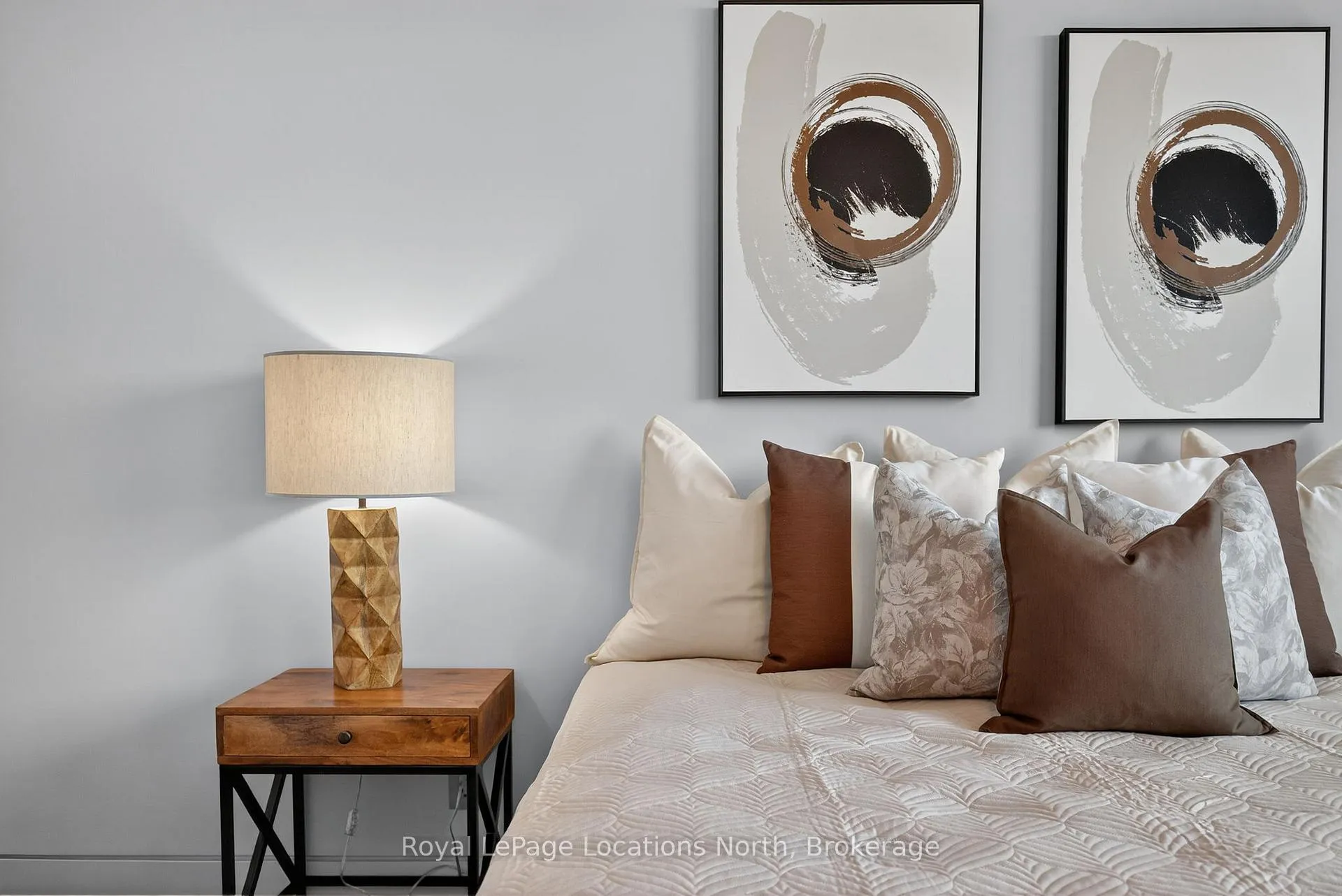 Photo 22 of 116 Courchevel Crescent, Blue Mountains — HOMEH