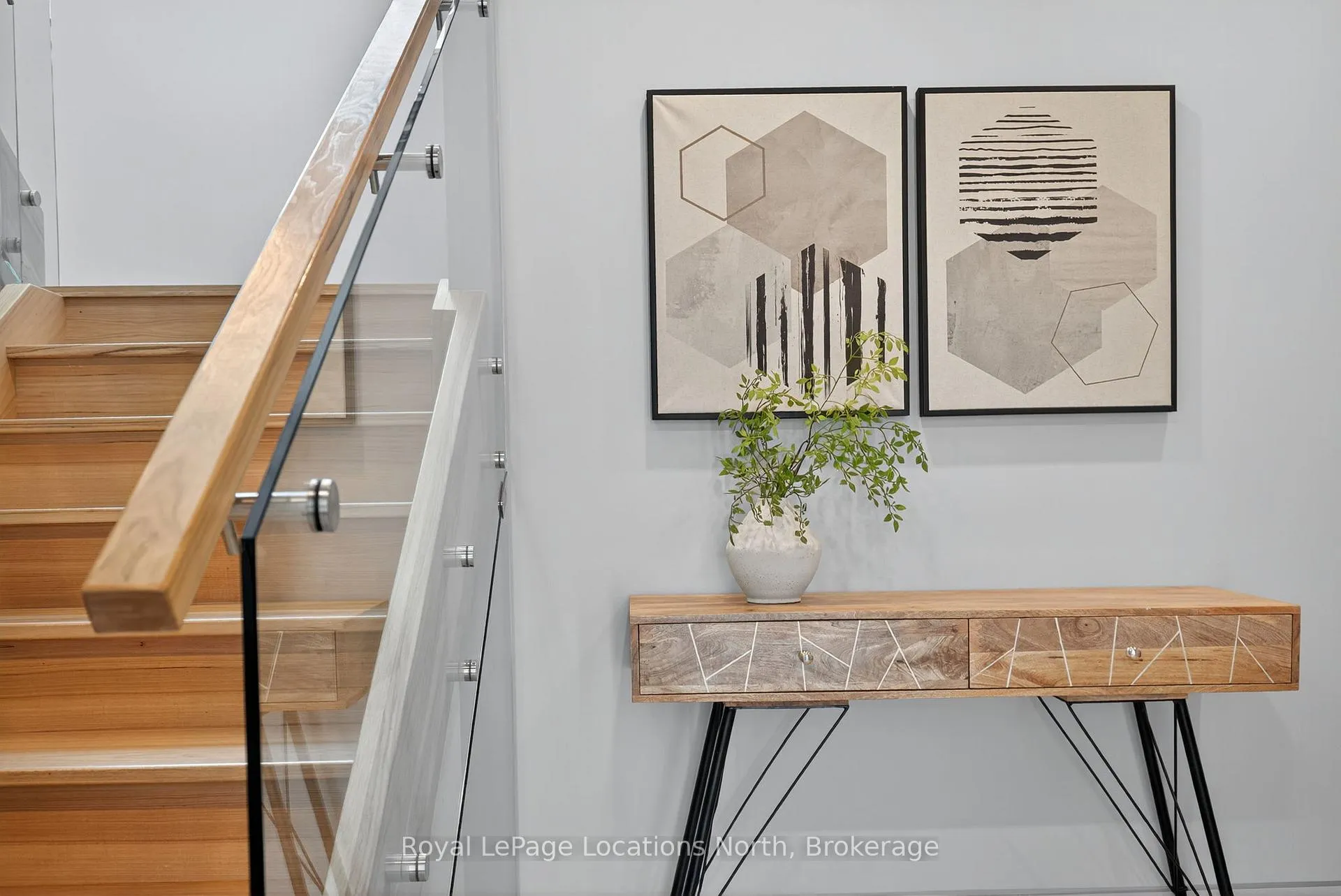 Photo 39 of 116 Courchevel Crescent, Blue Mountains — HOMEH