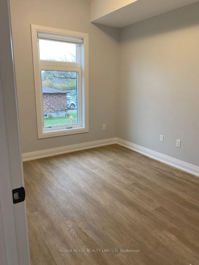 Photo 13 of Unit Unit 201, 60 Donald Street, Barrie, Queen's Park — HOMEH