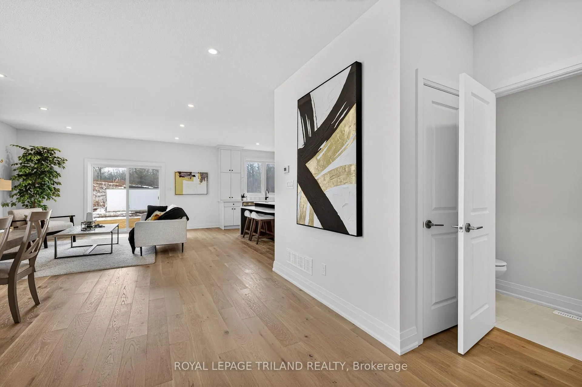 Photo 20 of 35 Allister Drive, Middlesex Centre, Kilworth — HOMEH