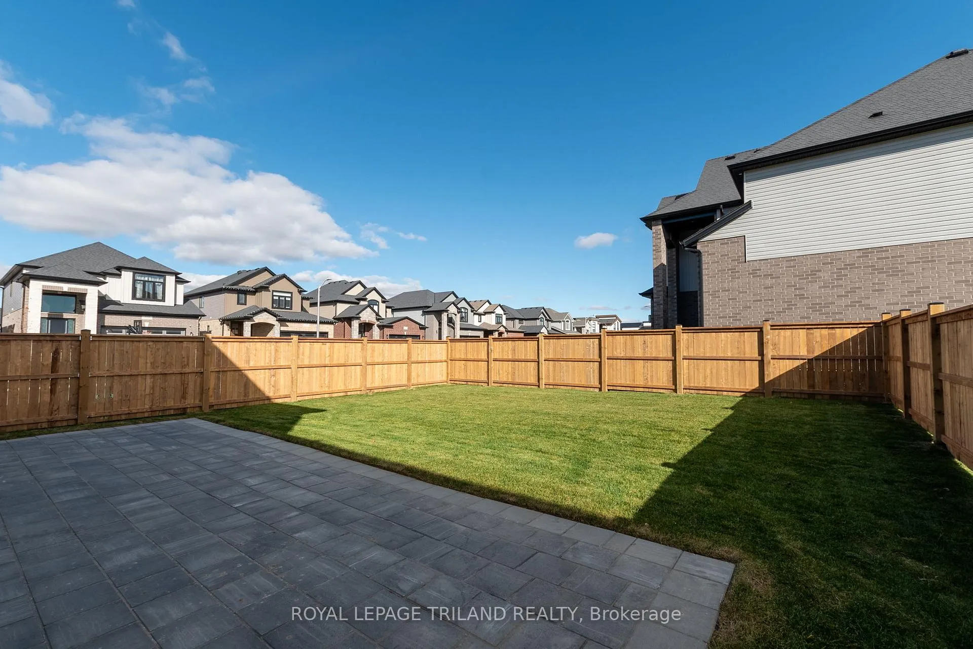 Photo 65 of 35 Allister Drive, Middlesex Centre, Kilworth — HOMEH