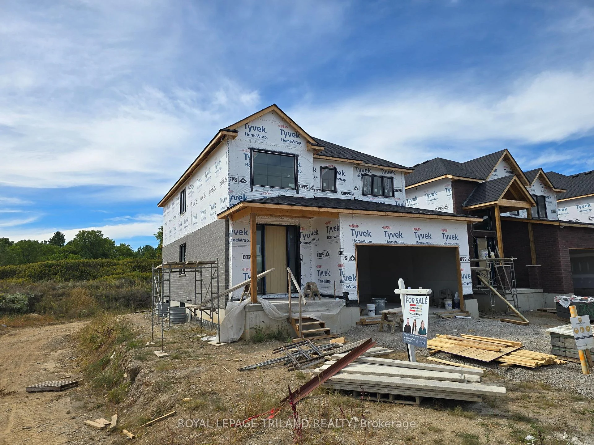 Photo 6 of 35 Allister Drive, Middlesex Centre, Kilworth — HOMEH