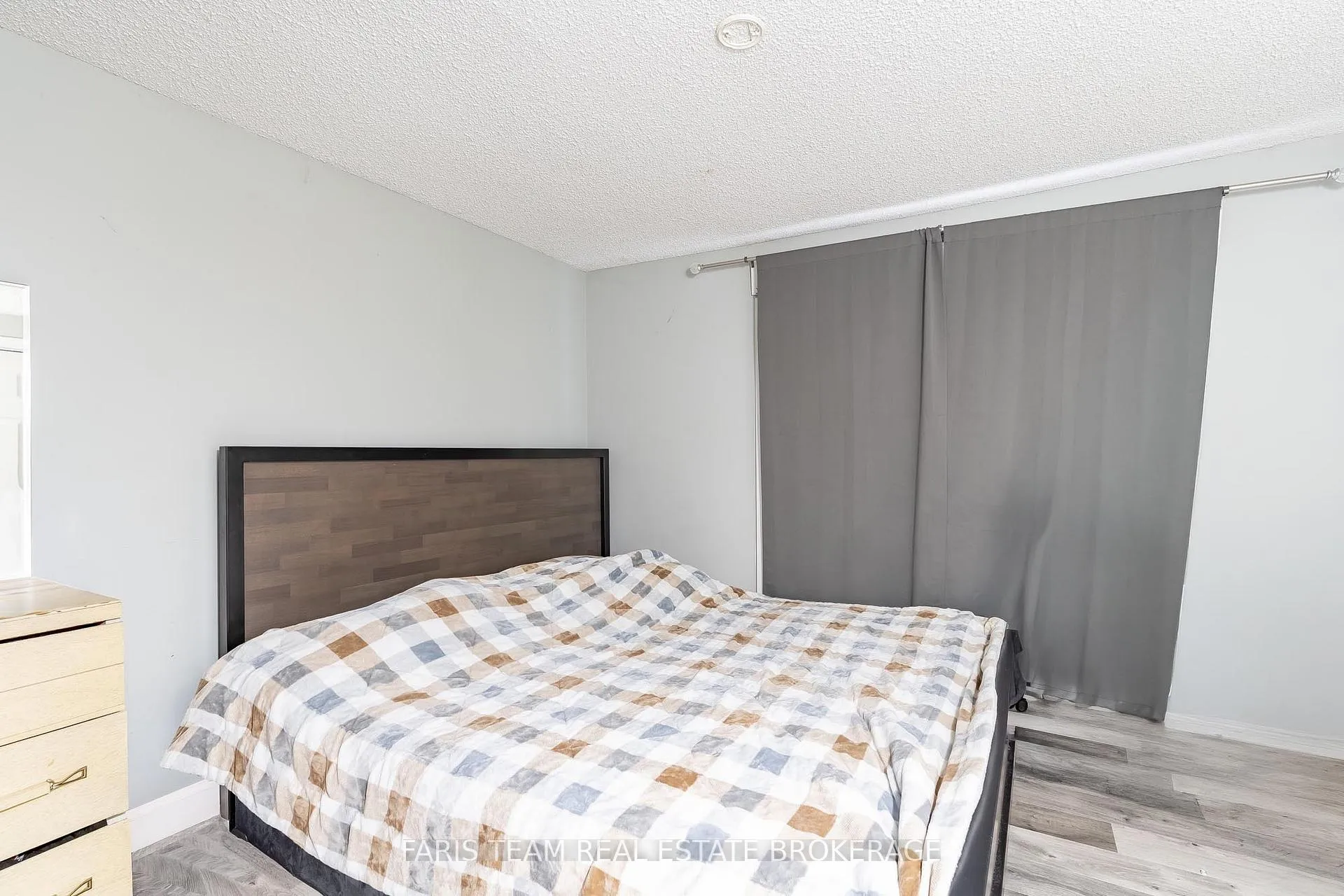 Photo 11 of Unit 2, 405 Bay Street, Midland — HOMEH