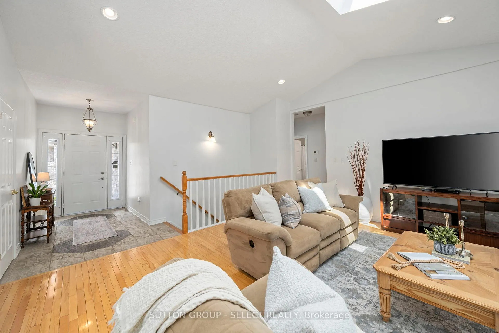 Photo 5 of Unit 2, 339 Boler Road, London, South B — HOMEH