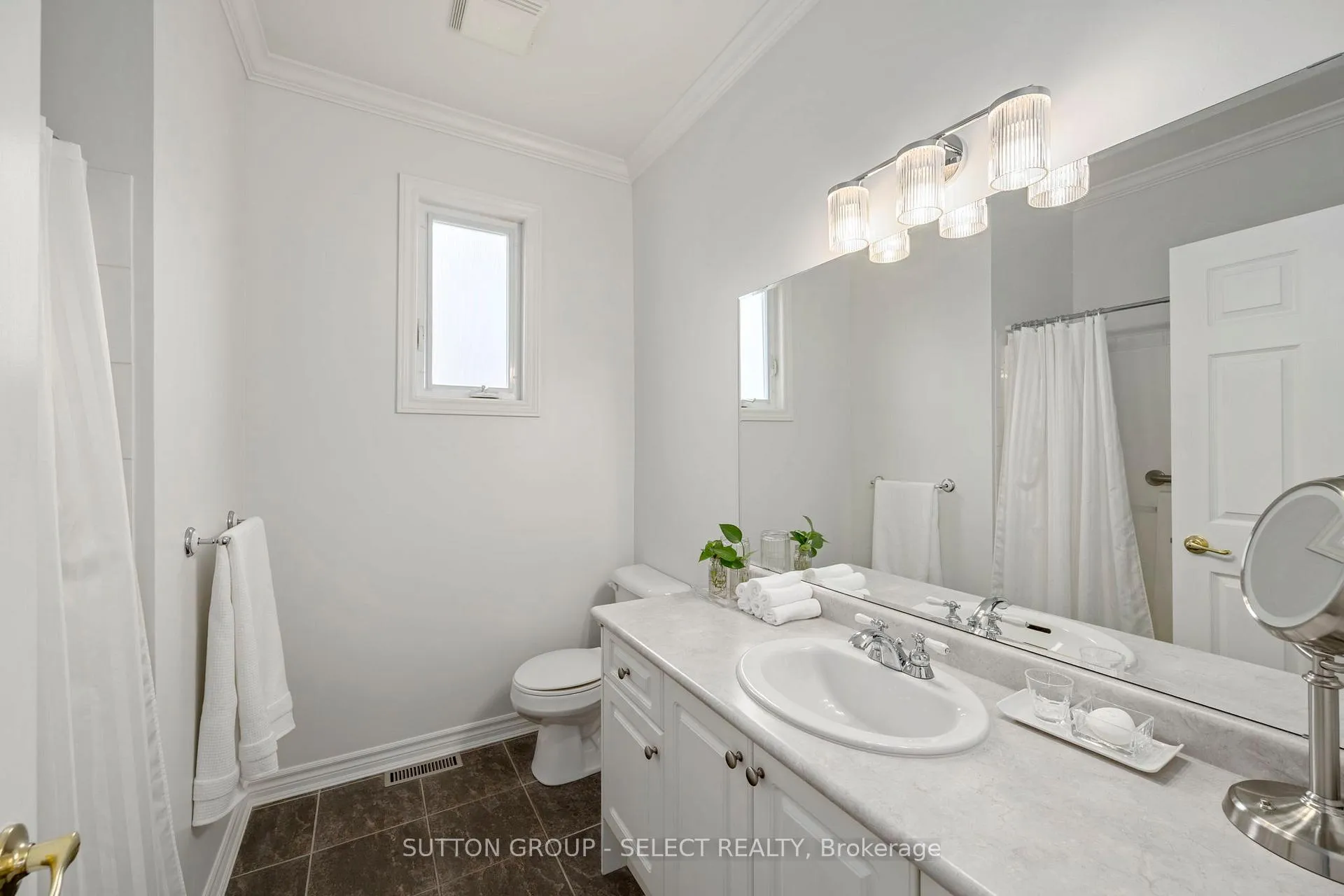 Photo 13 of Unit 2, 339 Boler Road, London, South B — HOMEH
