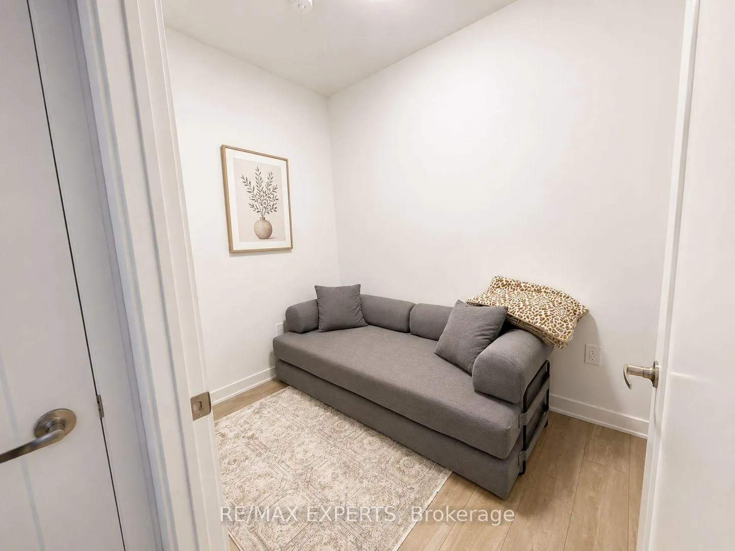 Photo 6 of Unit 942, 121 Lower Sherbourne Street, Toronto, Moss Park — HOMEH