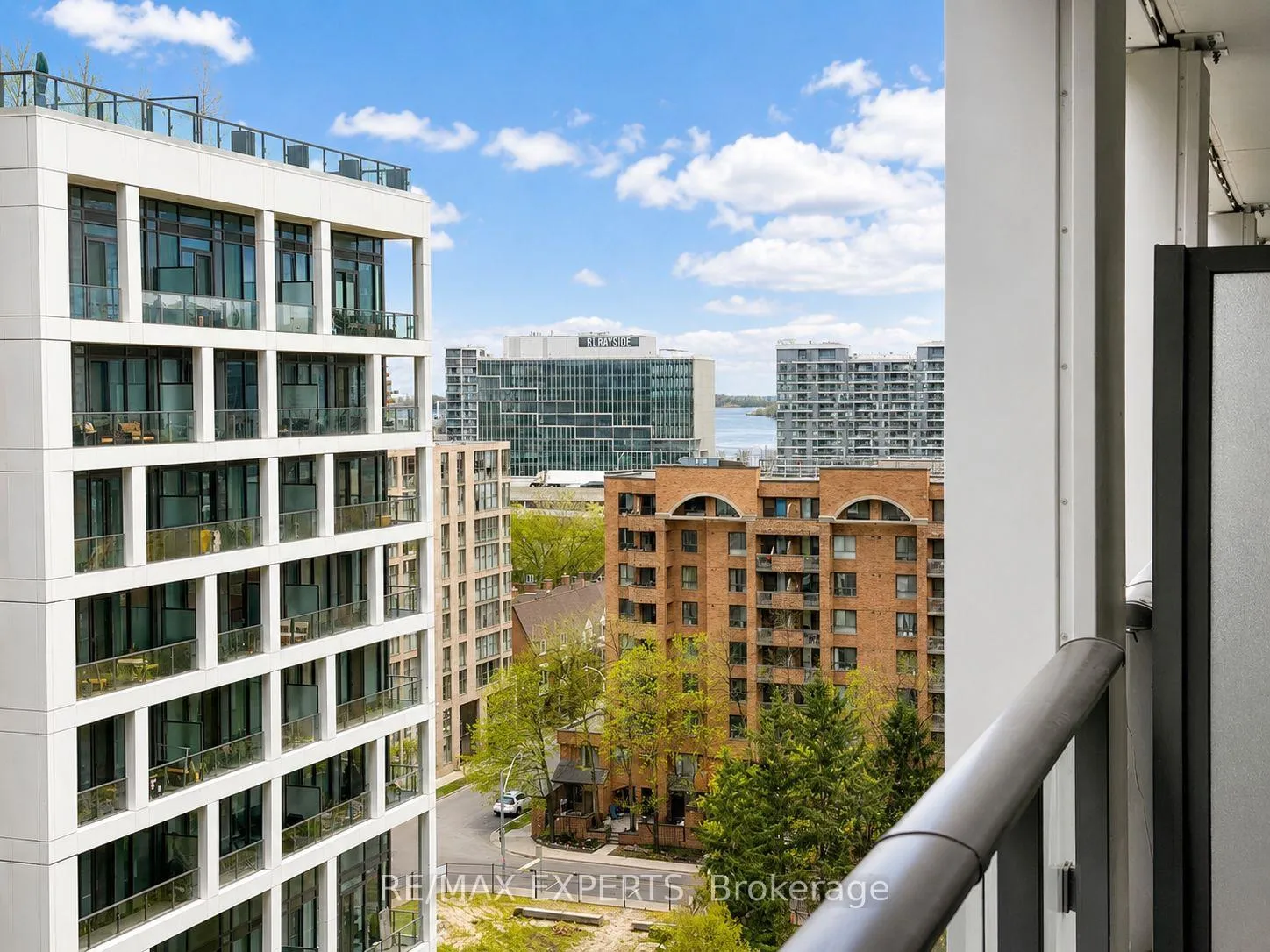 Photo 10 of Unit 942, 121 Lower Sherbourne Street, Toronto, Moss Park — HOMEH