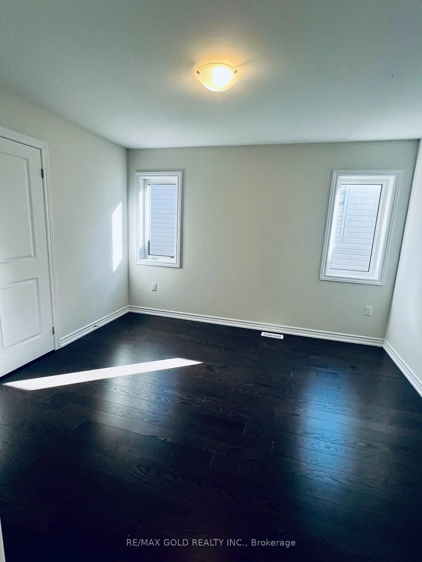 Photo 15 of 24 Hylton Drive, Barrie, Rural Barrie Southeast — HOMEH