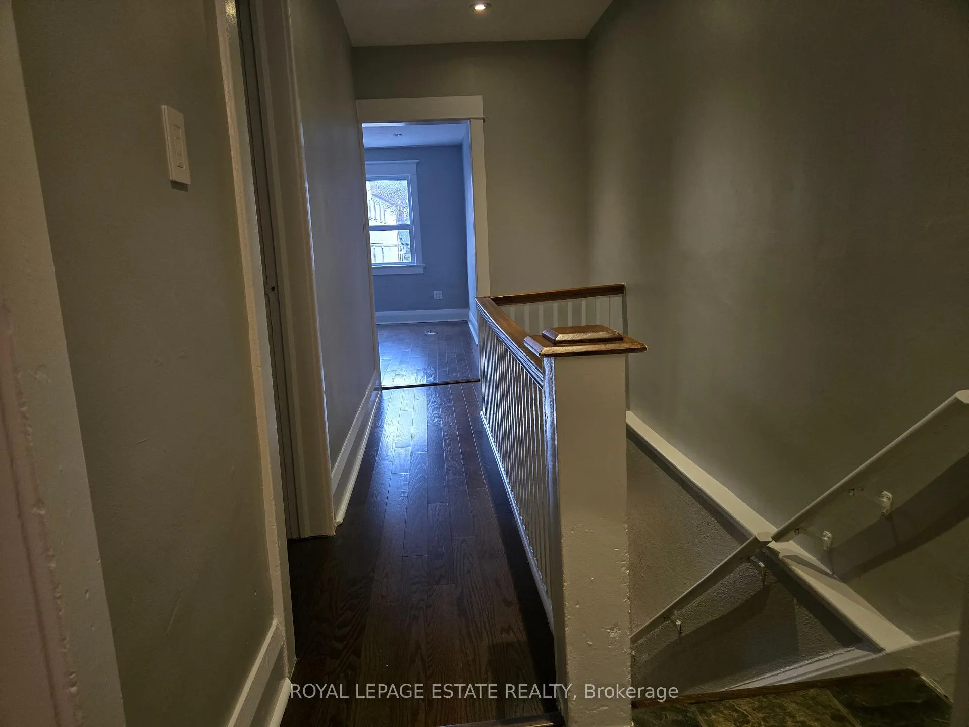 Photo 21 of Unit Upper Level, 265 Willow Avenue, Toronto, The Beaches — HOMEH