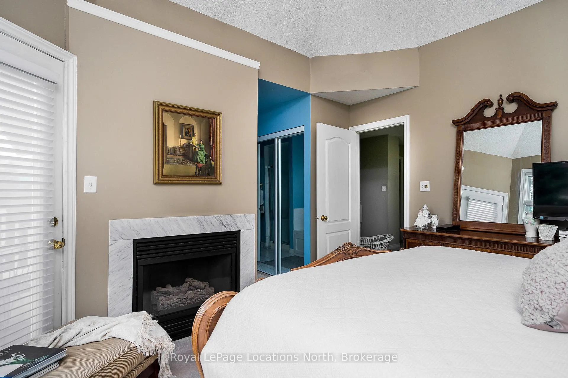 Photo 18 of 166 Fairway Crescent, Collingwood — HOMEH