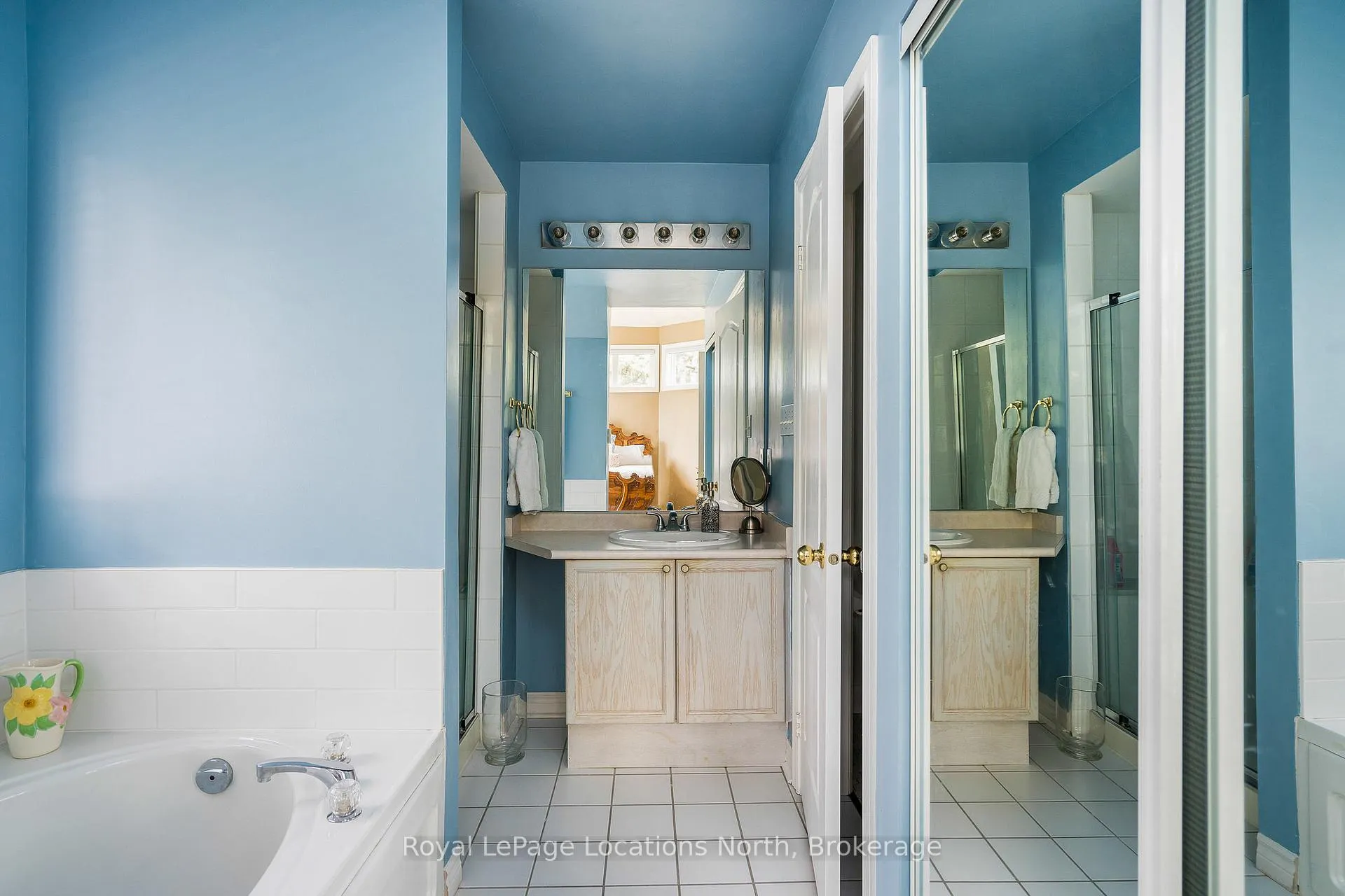 Photo 20 of 166 Fairway Crescent, Collingwood — HOMEH