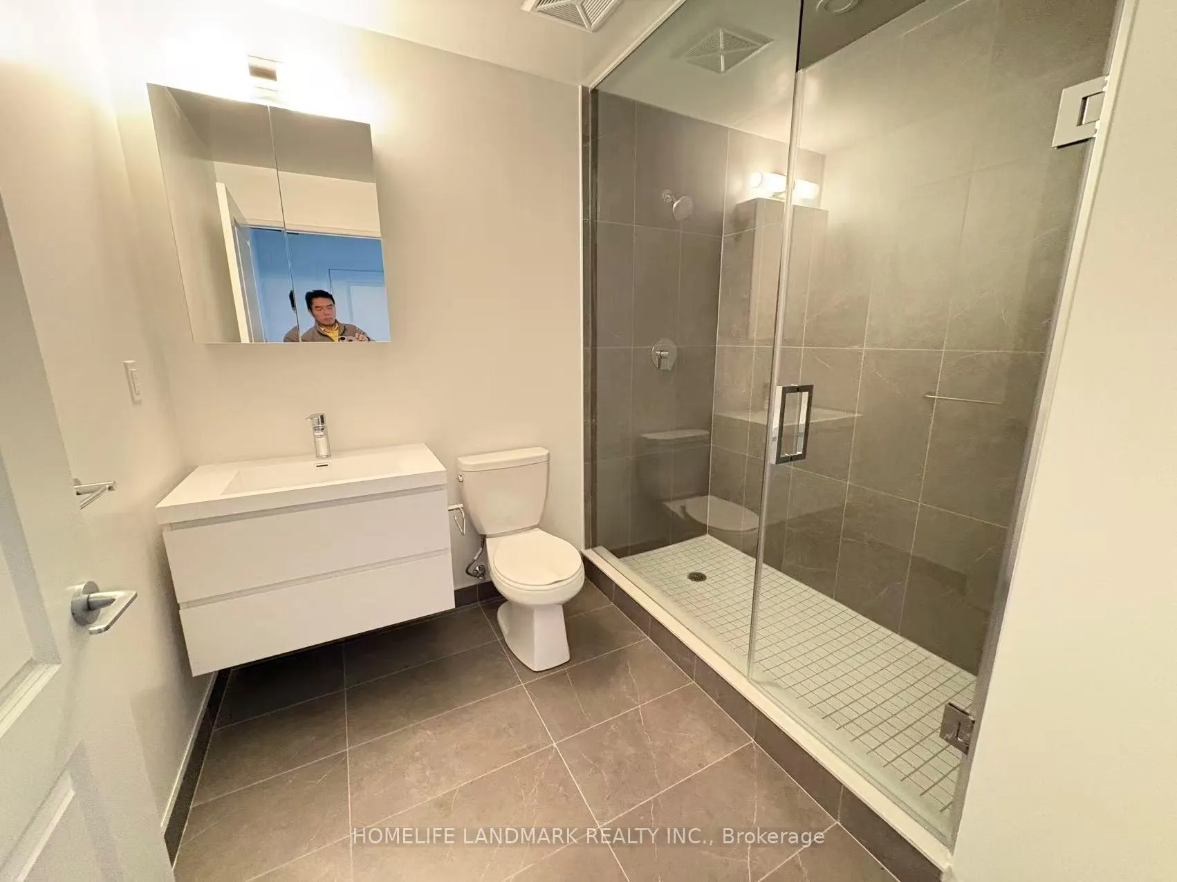 Photo 8 of Unit 1808, 38 Andre De Grasse Street, Markham, Unionville — HOMEH