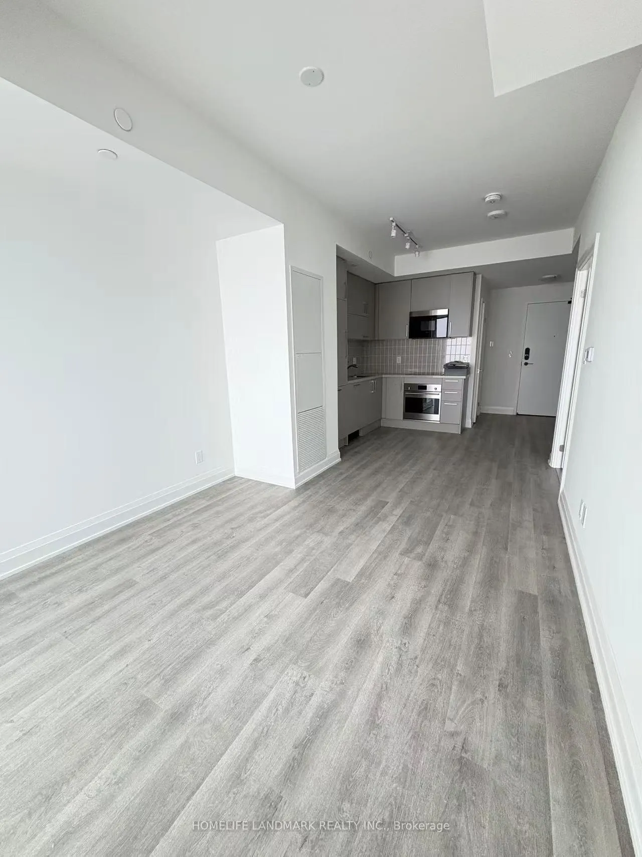 Photo 10 of Unit 1808, 38 Andre De Grasse Street, Markham, Unionville — HOMEH