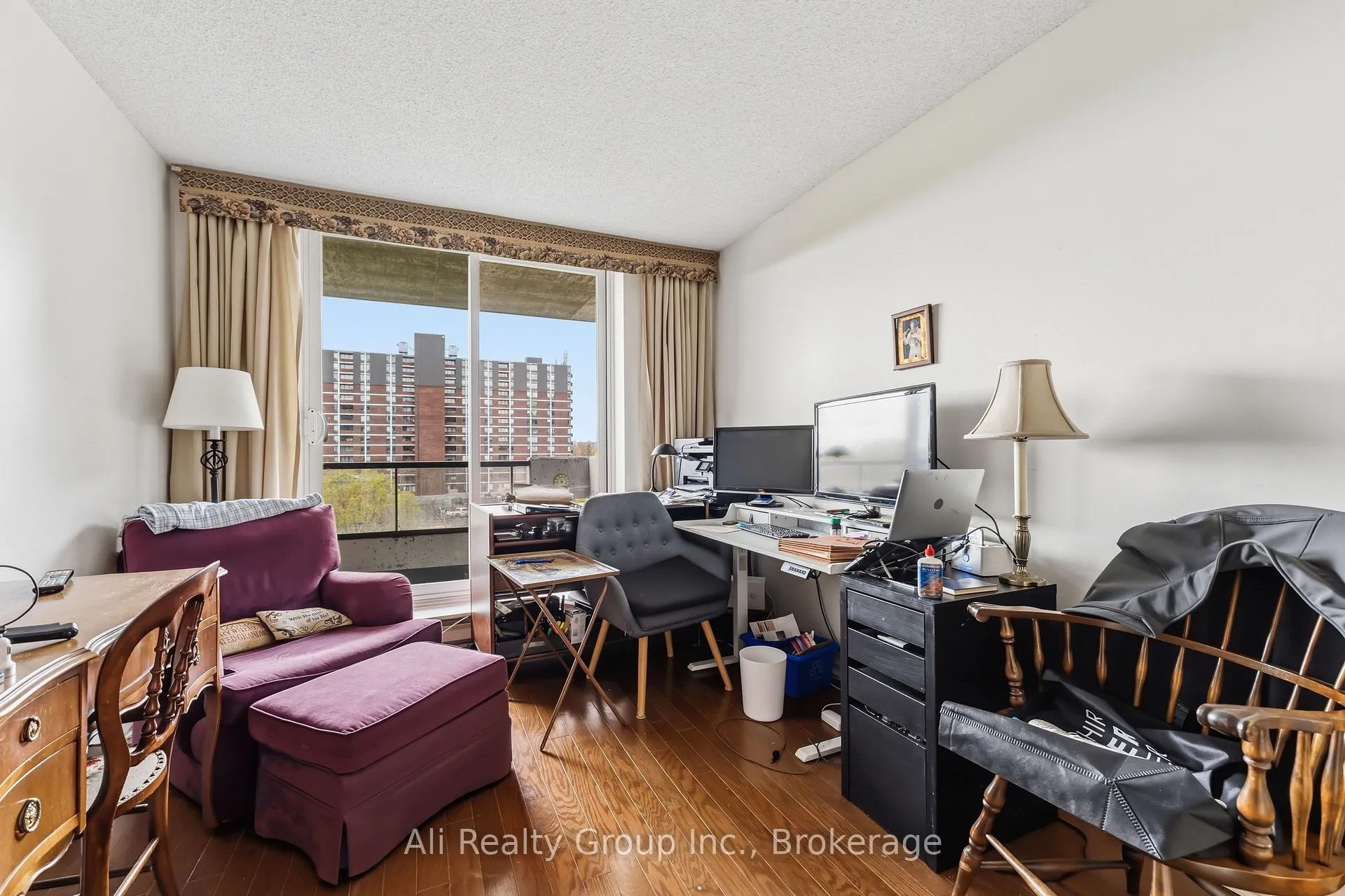 Photo 17 of Unit 610, 1705 Playfair Drive, Ottawa, Playfair Park — HOMEH