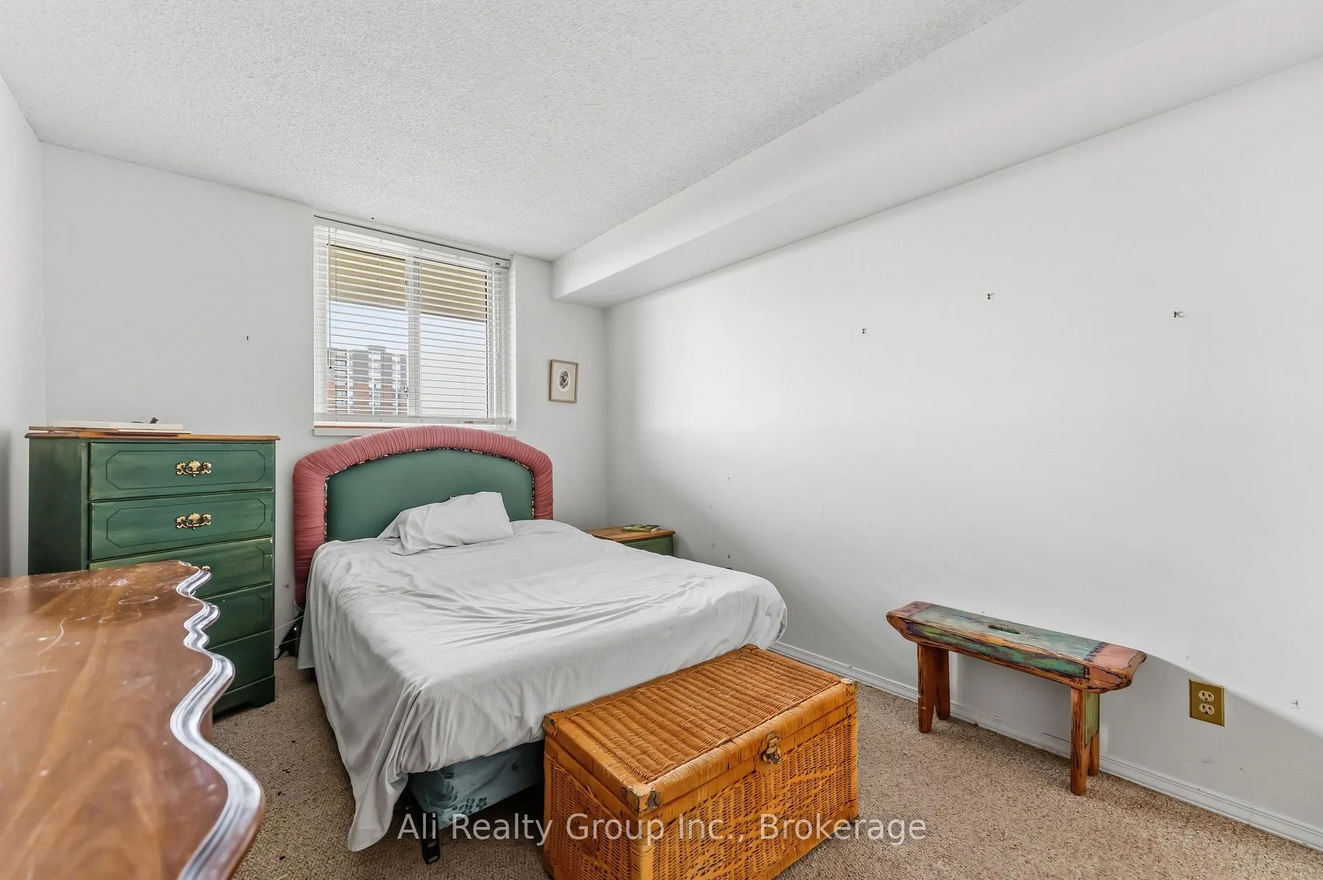 Photo 23 of Unit 610, 1705 Playfair Drive, Ottawa, Playfair Park — HOMEH