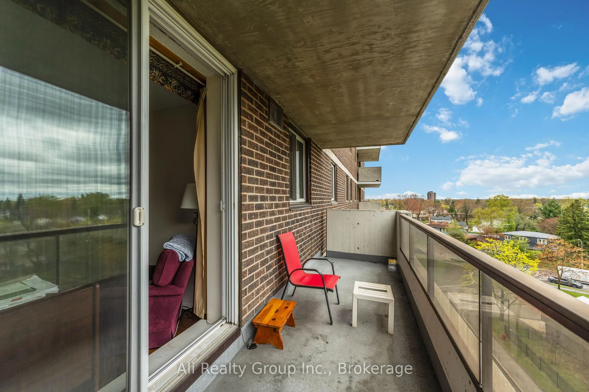Photo 26 of Unit 610, 1705 Playfair Drive, Ottawa, Playfair Park — HOMEH