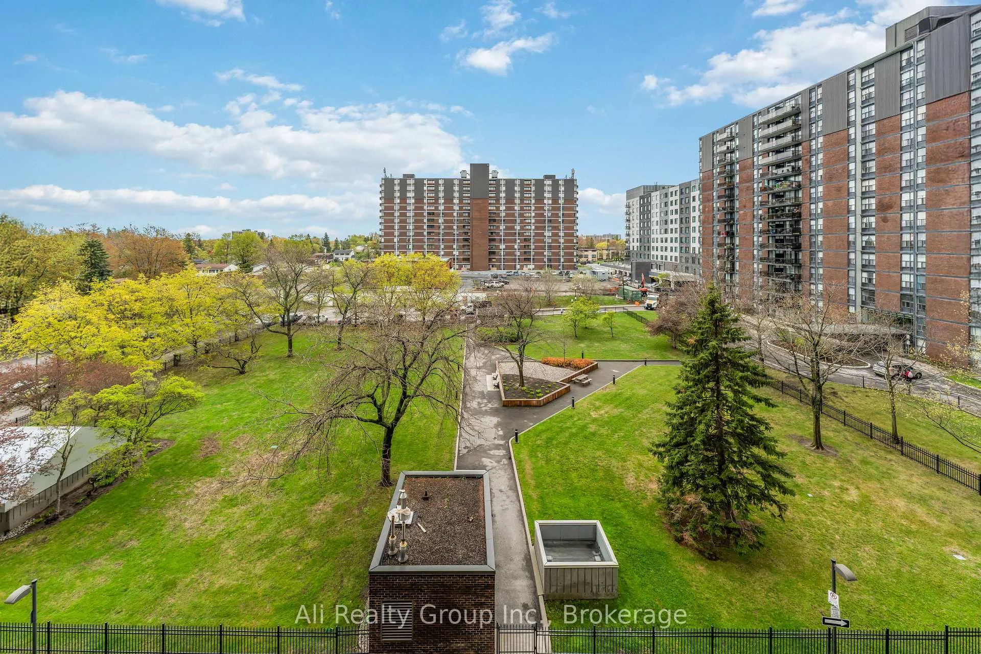 Photo 28 of Unit 610, 1705 Playfair Drive, Ottawa, Playfair Park — HOMEH