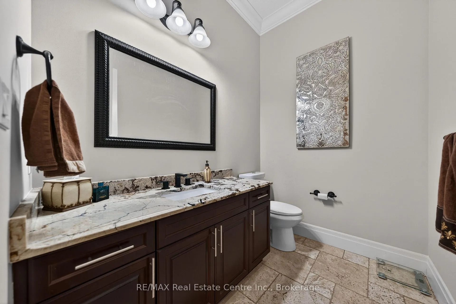 Photo 23 of 245 Joseph Schoerg Crescent, Kitchener, Pioneer Tower West — HOMEH