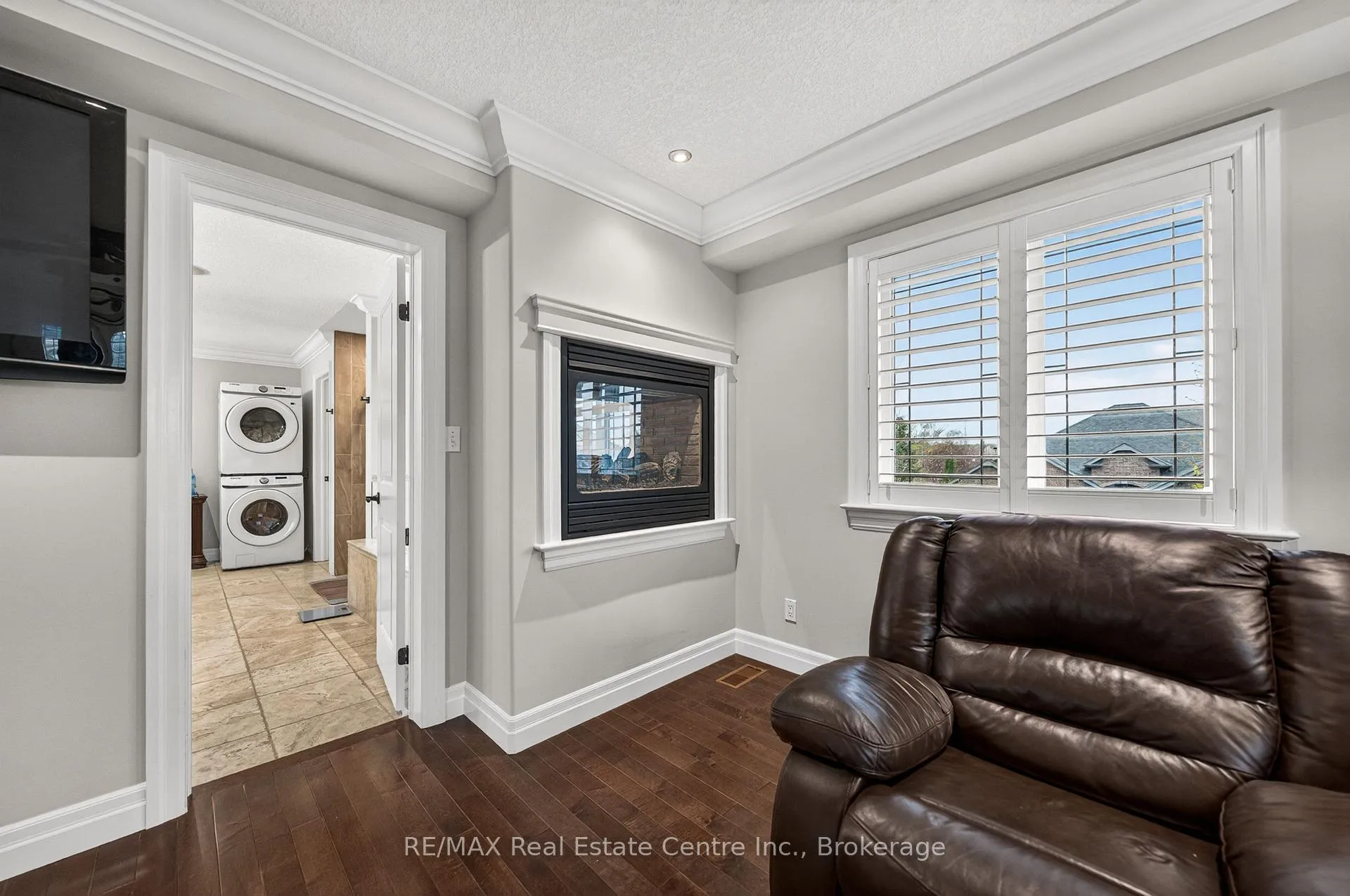 Photo 27 of 245 Joseph Schoerg Crescent, Kitchener, Pioneer Tower West — HOMEH