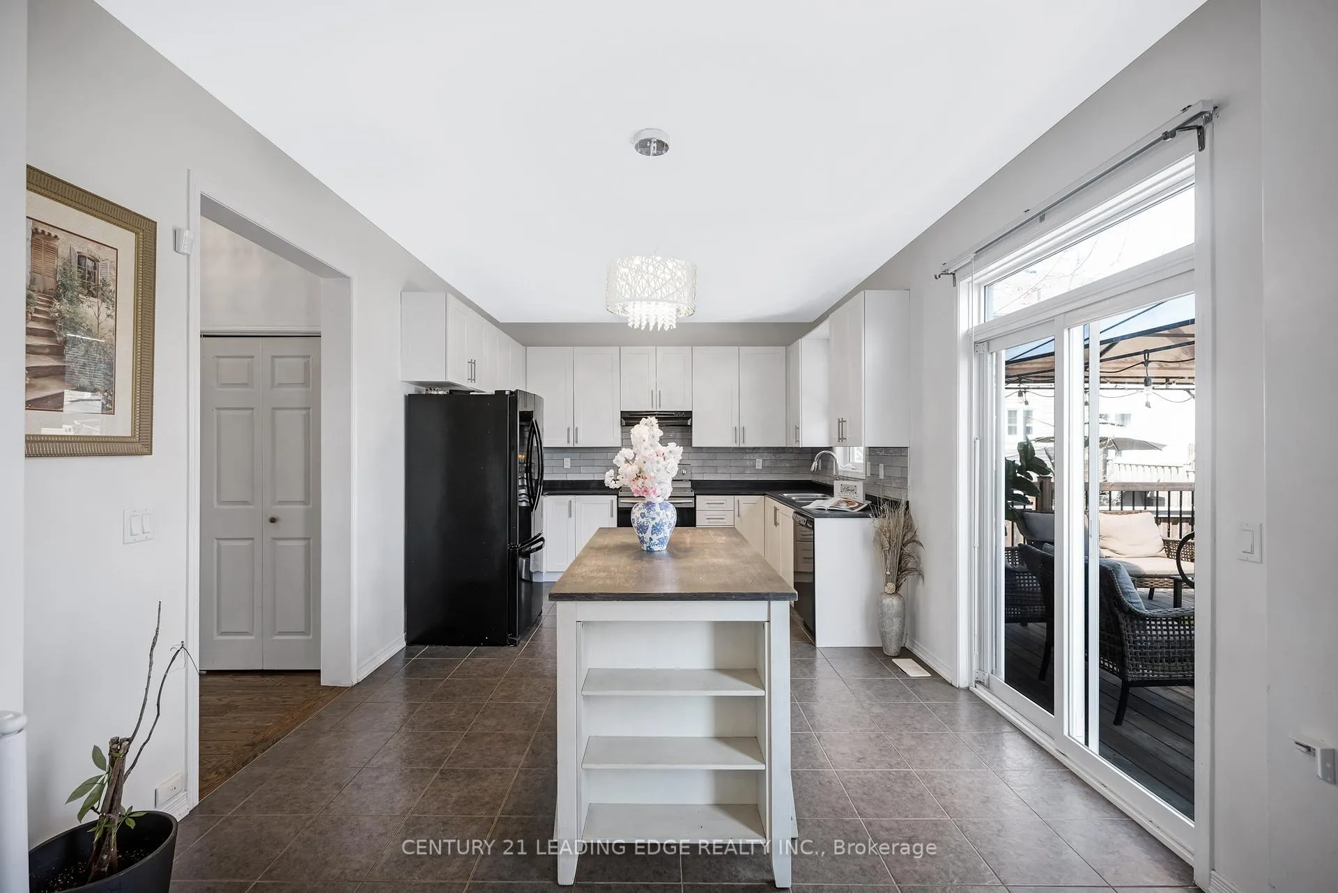 Photo 12 of 720 Fisher Street E, Cobourg — HOMEH