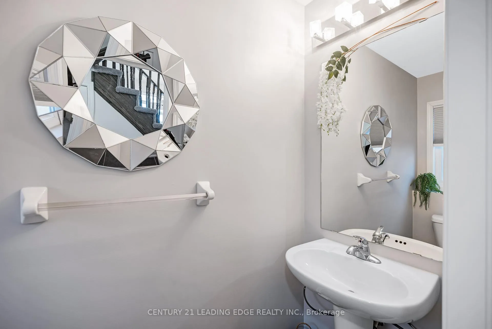 Photo 17 of 720 Fisher Street E, Cobourg — HOMEH