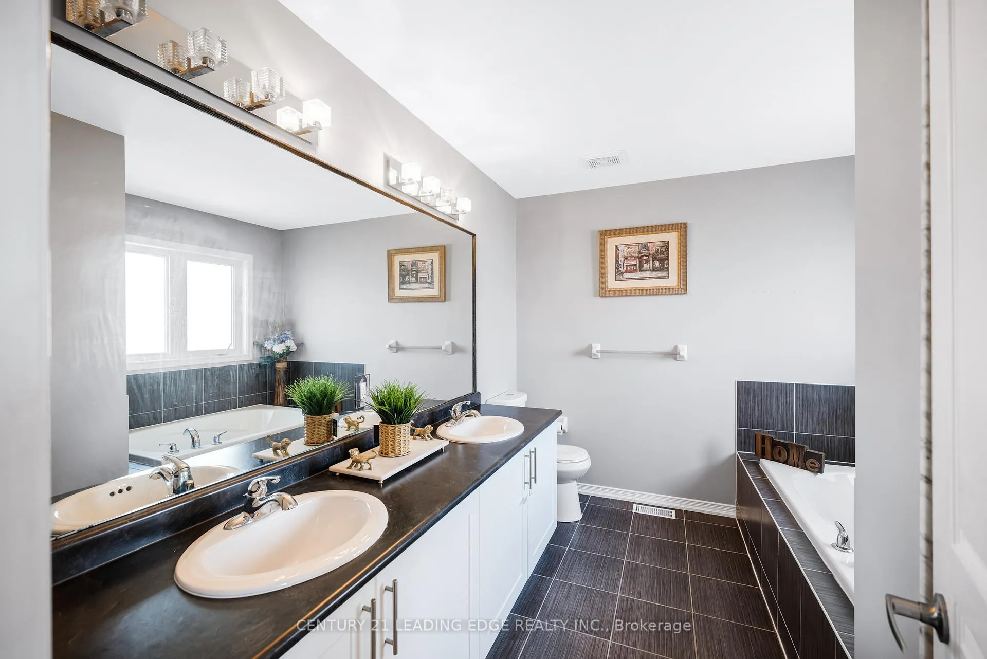 Photo 23 of 720 Fisher Street E, Cobourg — HOMEH