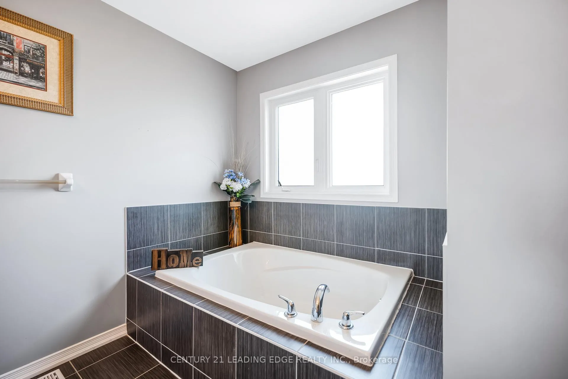 Photo 24 of 720 Fisher Street E, Cobourg — HOMEH