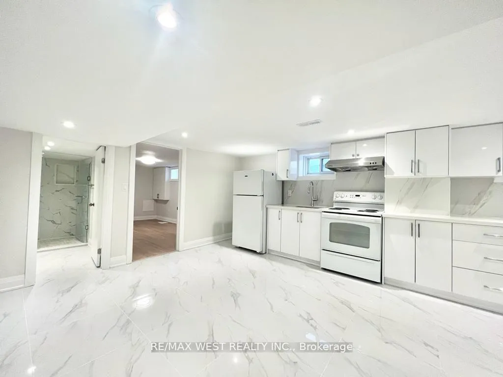 Photo 1 of Unit BSMT, 4 Sutherland Avenue, Toronto, Crescent Town — HOMEH