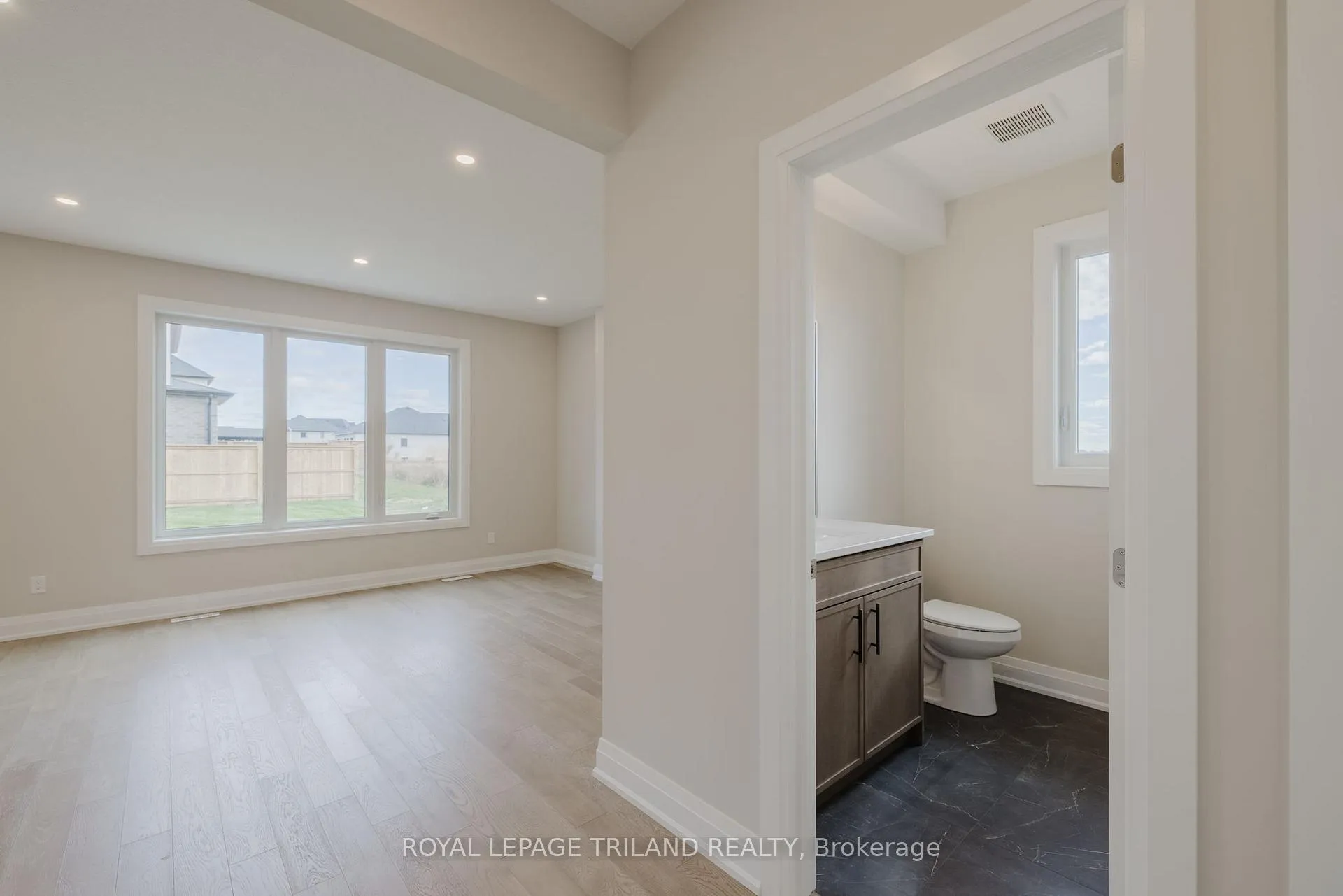 Photo 7 of 39 Allister Drive, Middlesex Centre, Kilworth — HOMEH