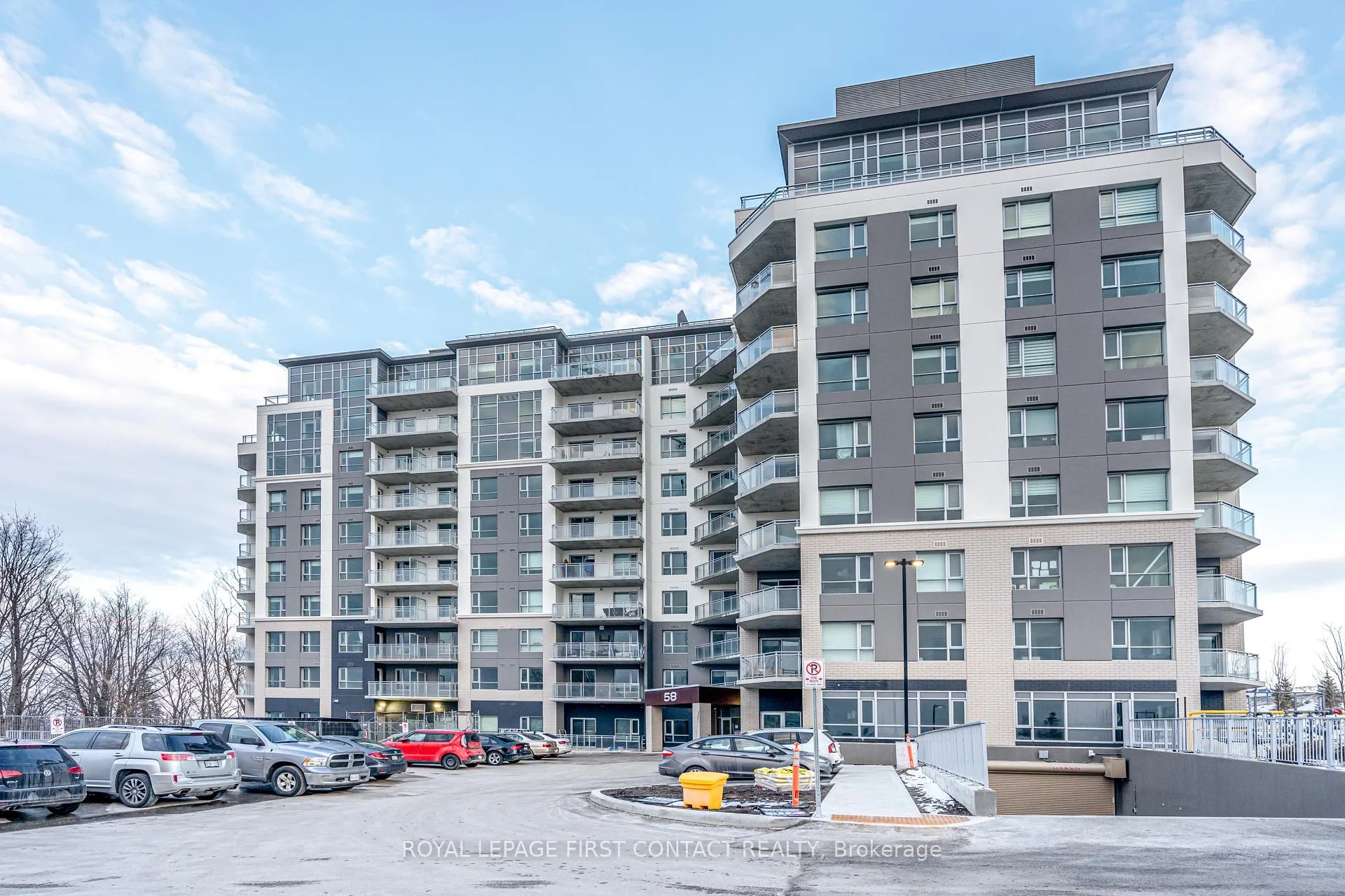 Front of Unit 1106, 58 Lakeside Terrace