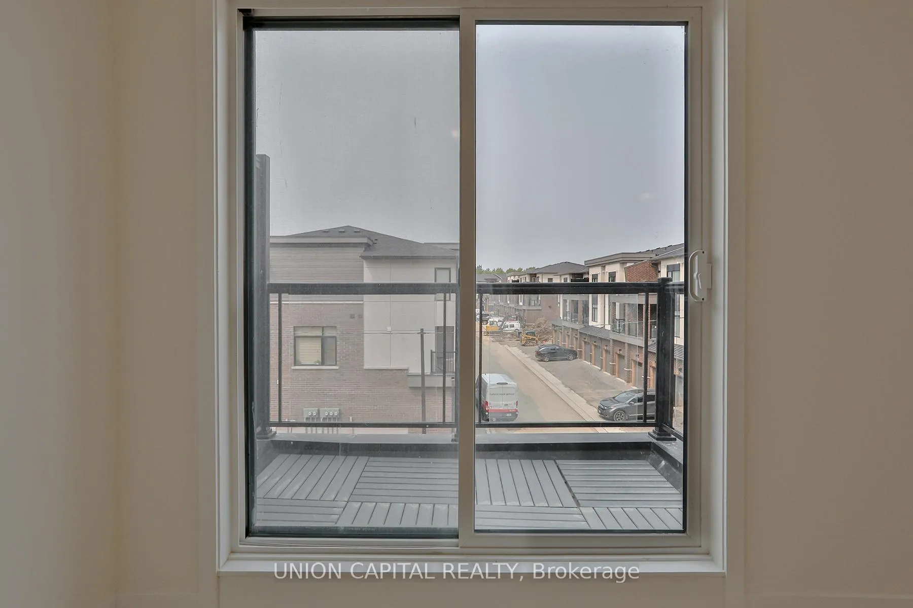 Photo 11 of Unit 330, 1695 Dersan Street, Pickering, Duffin Heights — HOMEH
