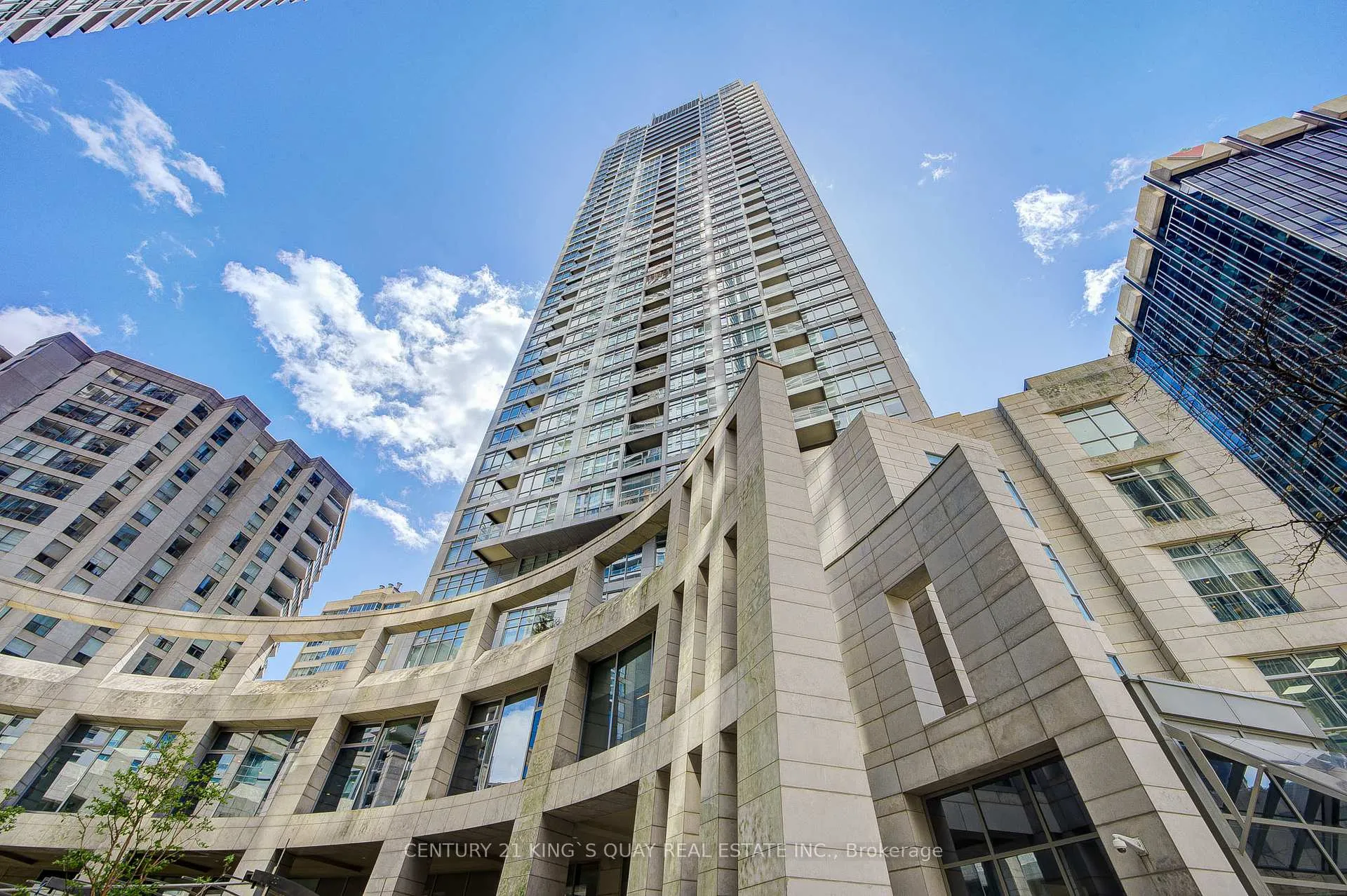 Photo 1 of Unit 2403, 2181 Yonge Street, Toronto, Mount Pleasant West — HOMEH