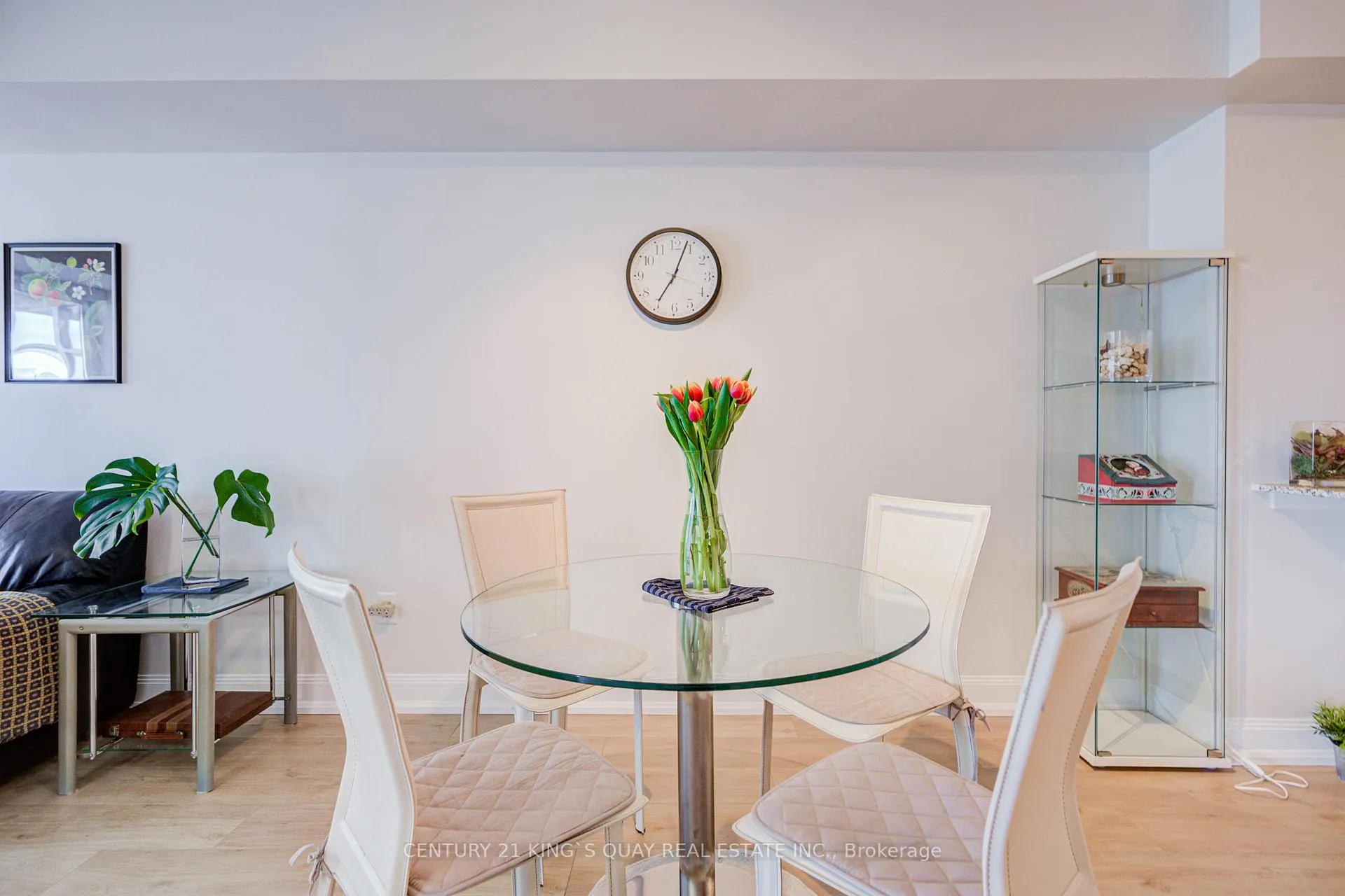 Photo 14 of Unit 2403, 2181 Yonge Street, Toronto, Mount Pleasant West — HOMEH