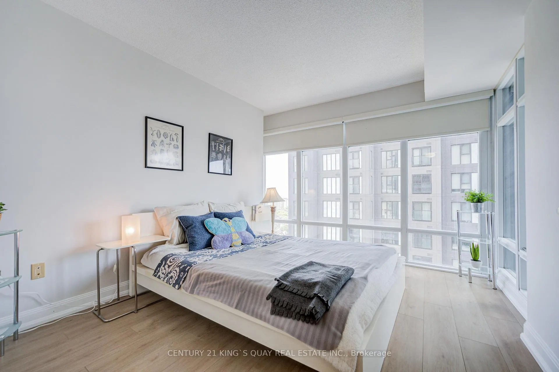 Photo 18 of Unit 2403, 2181 Yonge Street, Toronto, Mount Pleasant West — HOMEH