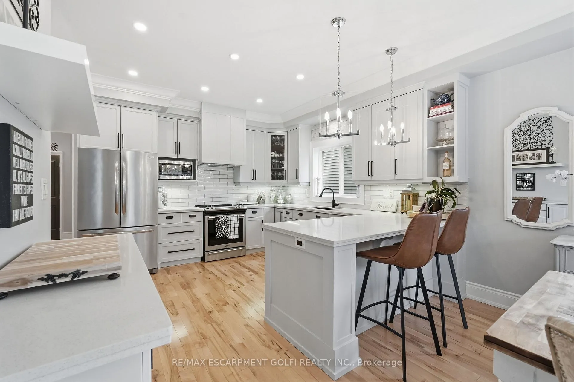 Photo 7 of 36 Pavilion Drive, Hamilton, Binbrook — HOMEH