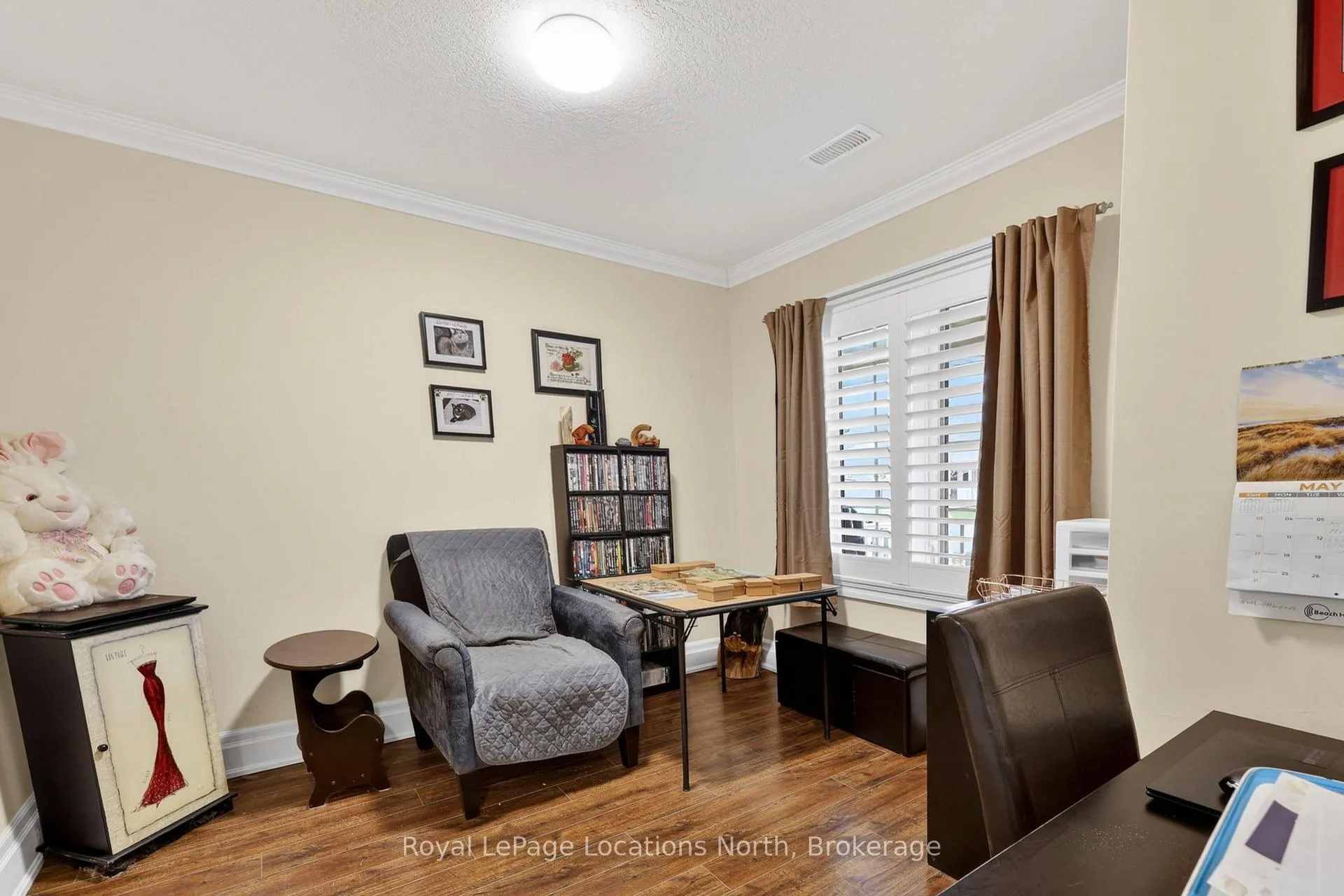 Photo 8 of 47 Clover Crescent, Wasaga Beach — HOMEH