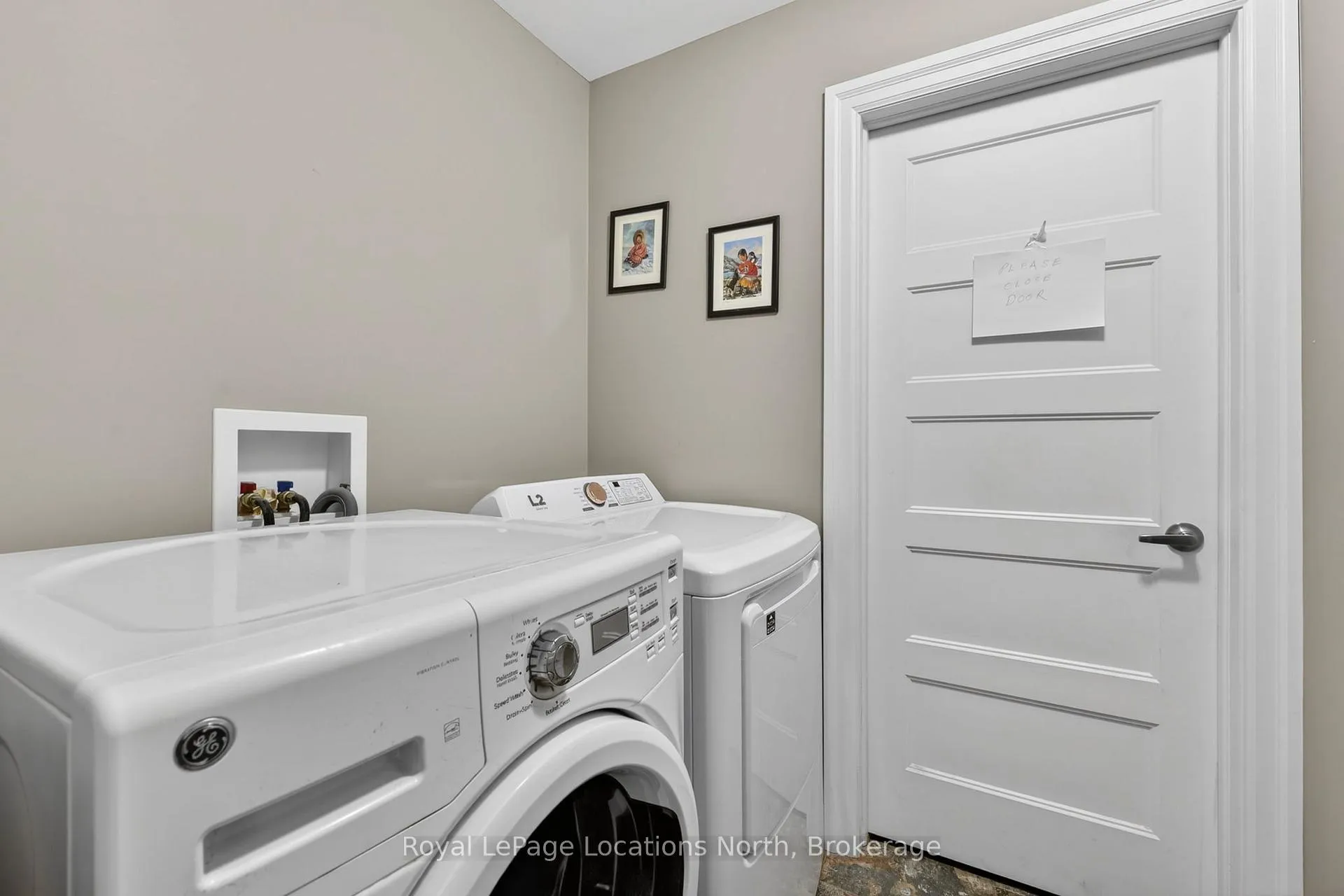 Photo 20 of 47 Clover Crescent, Wasaga Beach — HOMEH