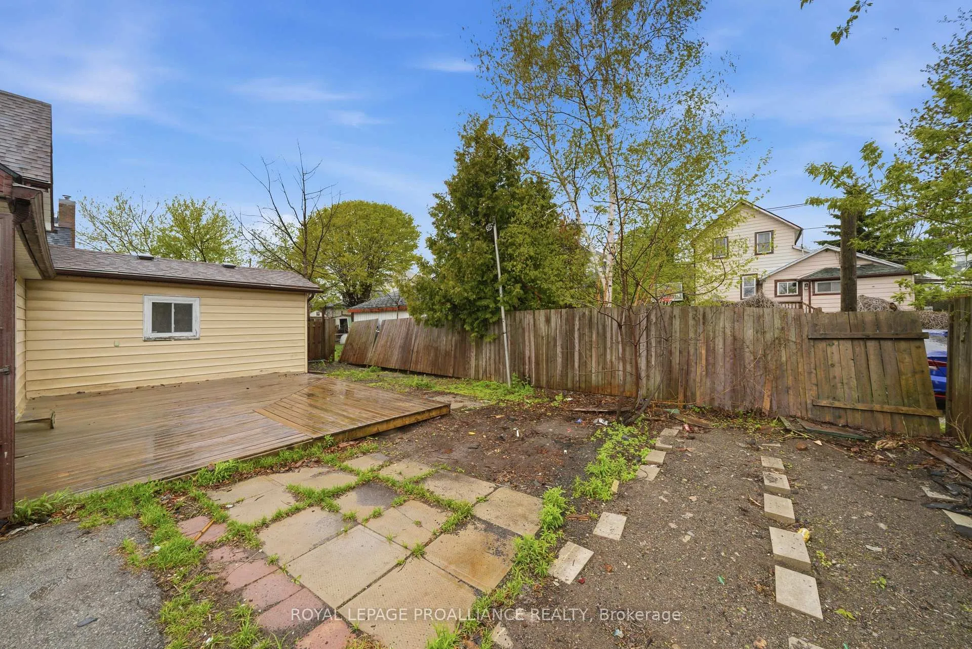 Photo 29 of 58 John Street, Quinte West, Trenton Ward — HOMEH