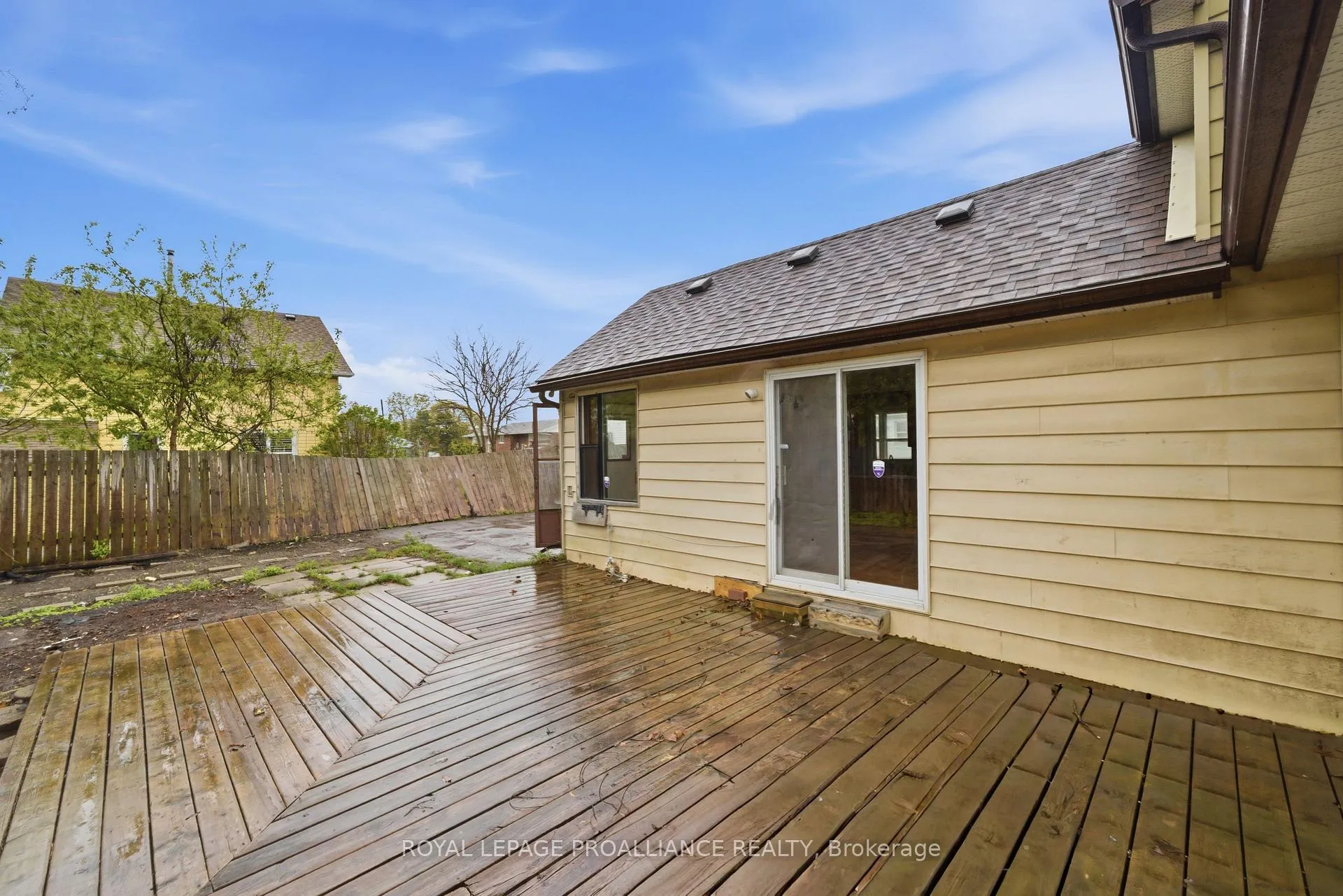 Photo 33 of 58 John Street, Quinte West, Trenton Ward — HOMEH
