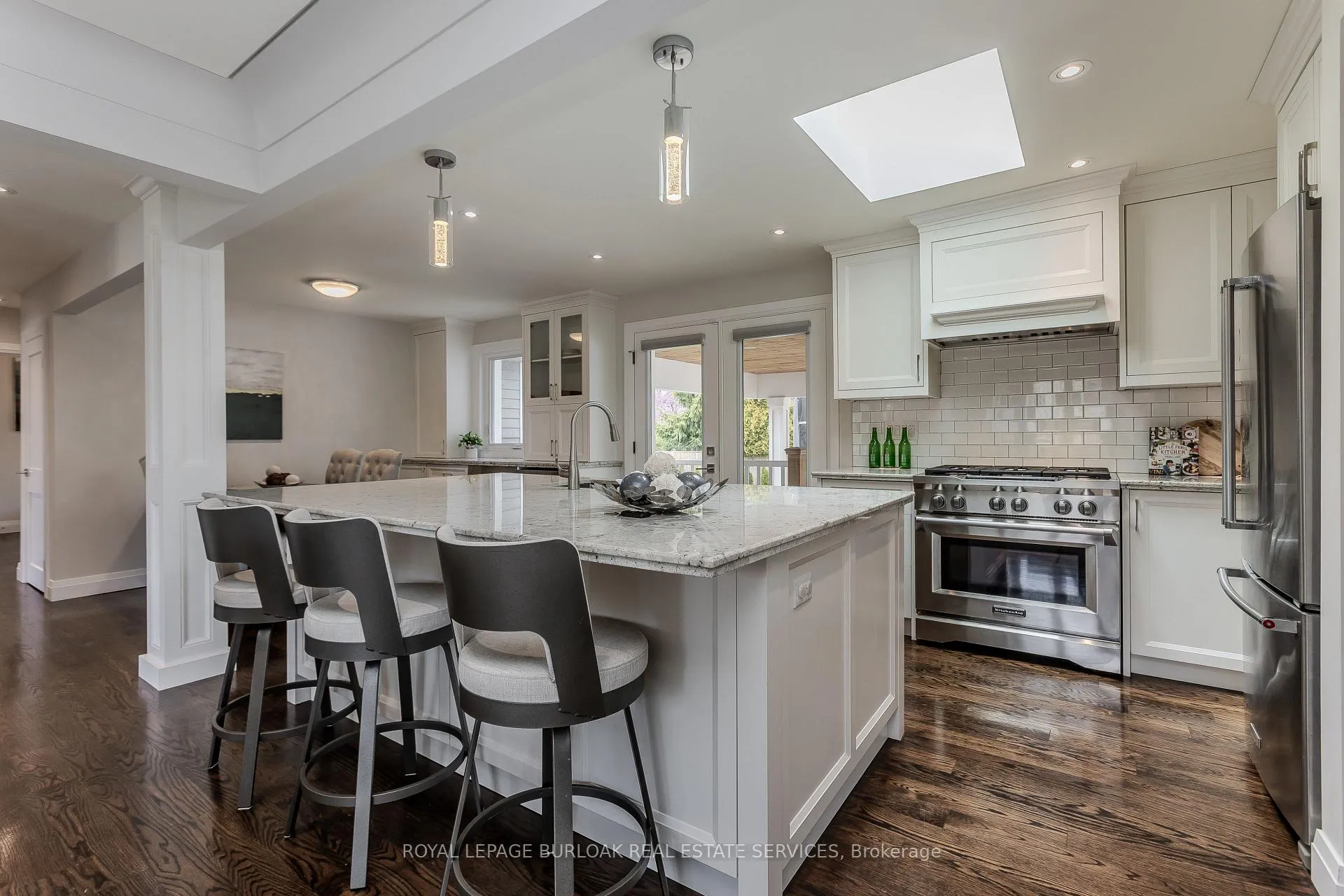 Photo 9 of 5411 Cornwall Crescent, Burlington, Appleby — HOMEH