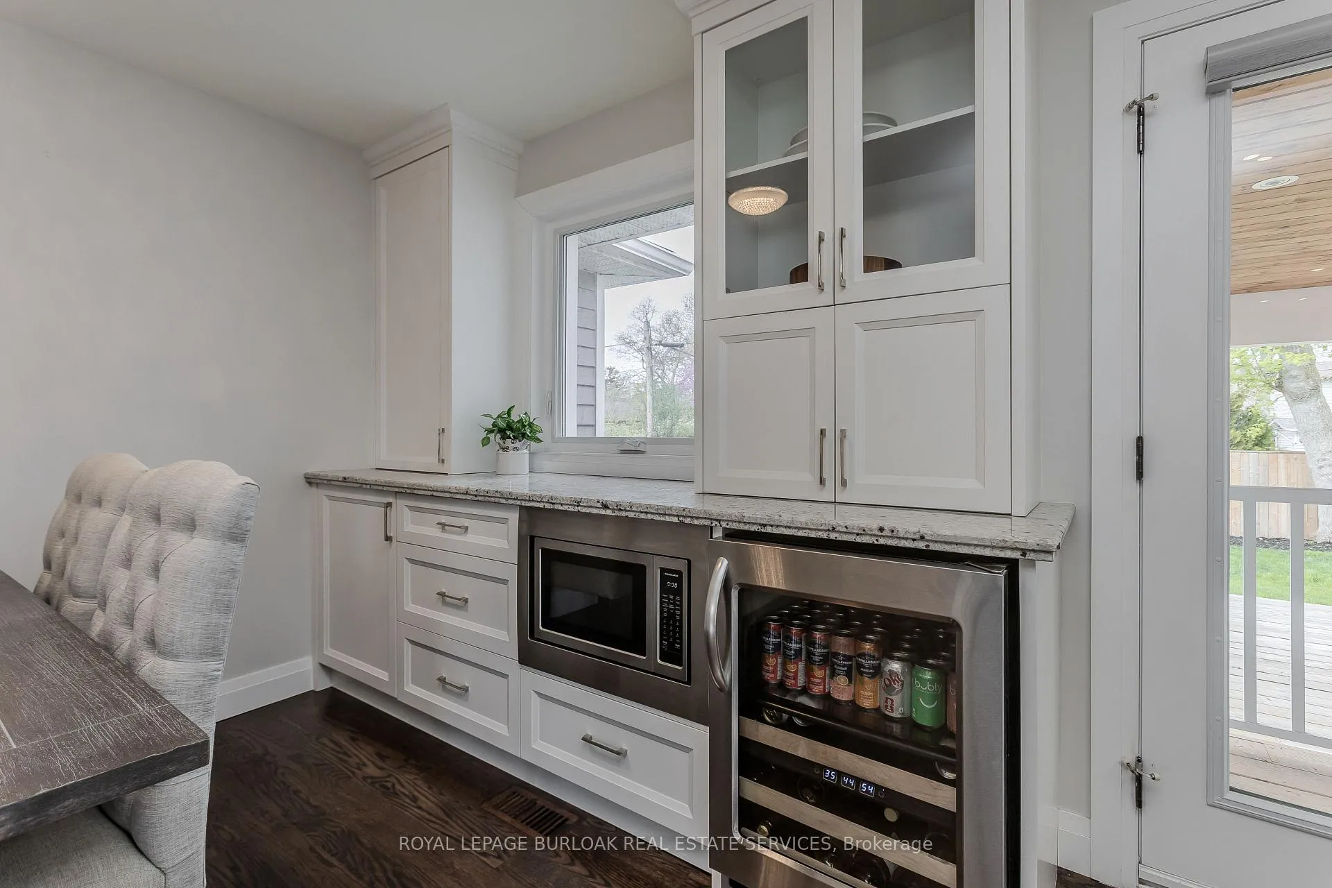 Photo 10 of 5411 Cornwall Crescent, Burlington, Appleby — HOMEH