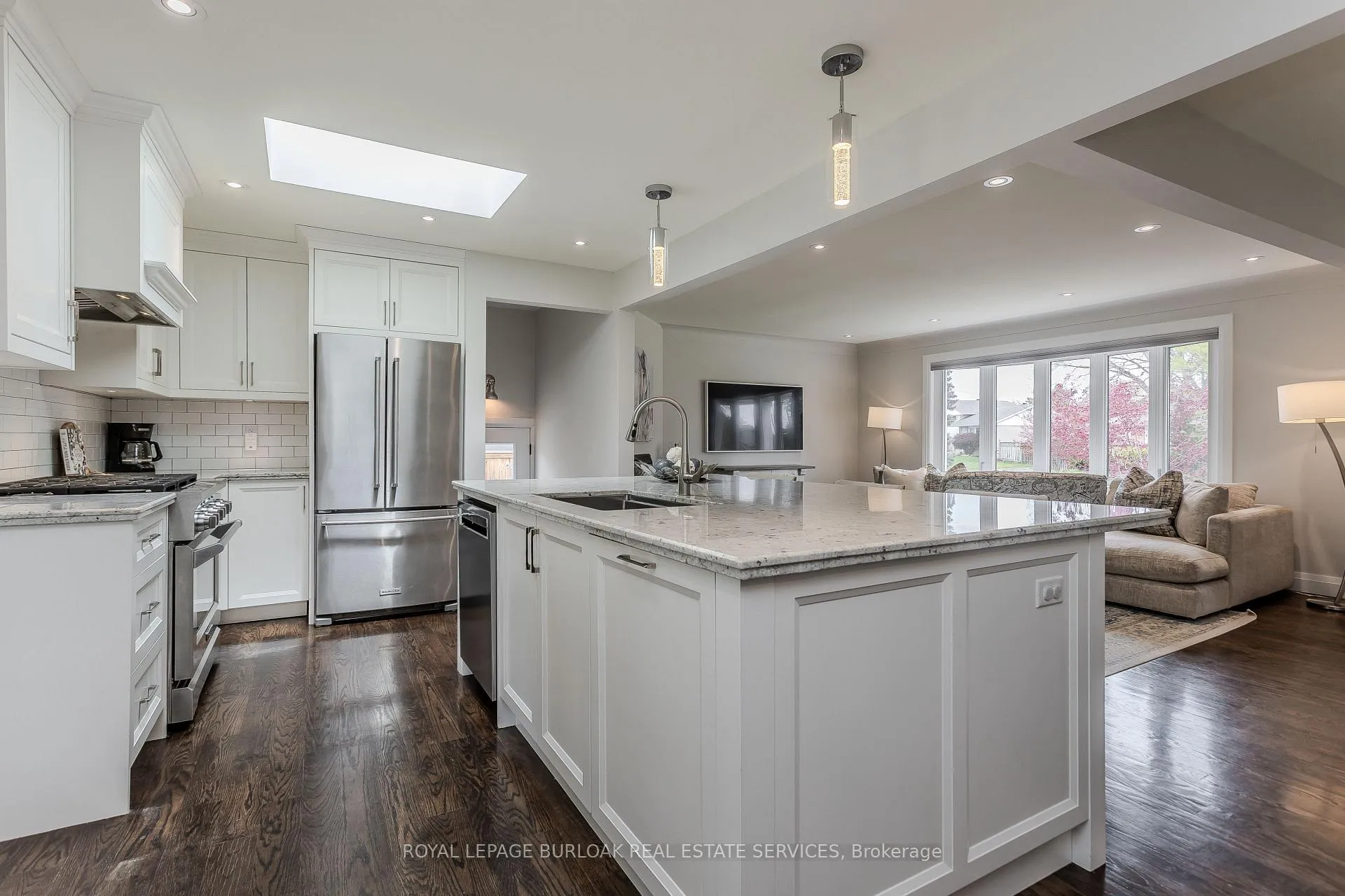 Photo 11 of 5411 Cornwall Crescent, Burlington, Appleby — HOMEH