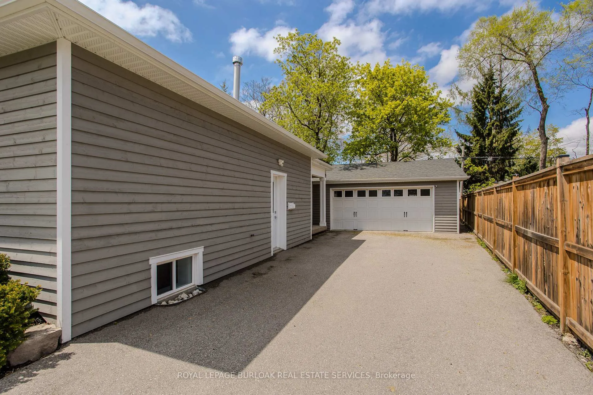 Photo 29 of 5411 Cornwall Crescent, Burlington, Appleby — HOMEH