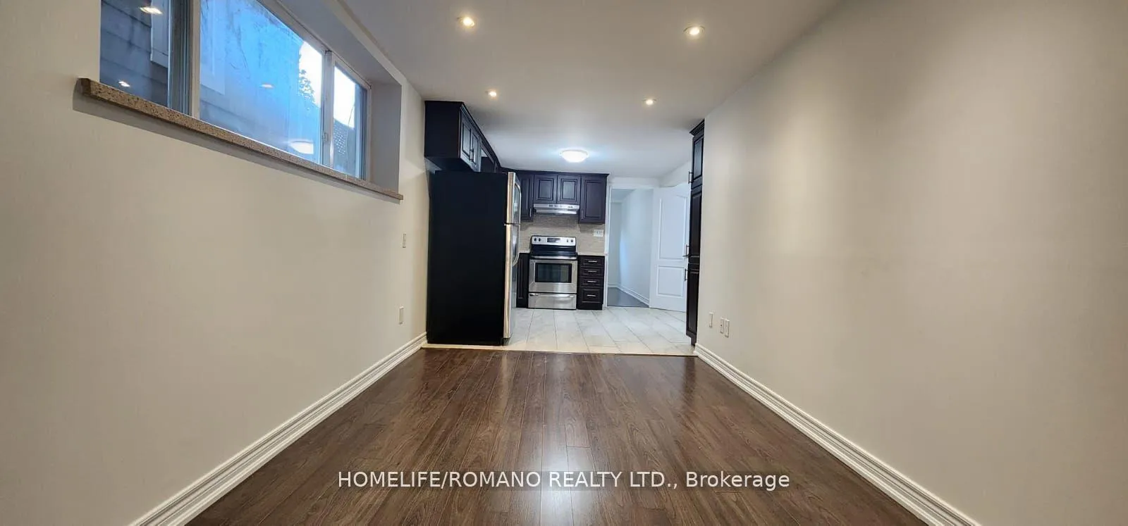 Photo 4 of Unit C, 177 Robina Avenue, Toronto, Oakwood Village — HOMEH