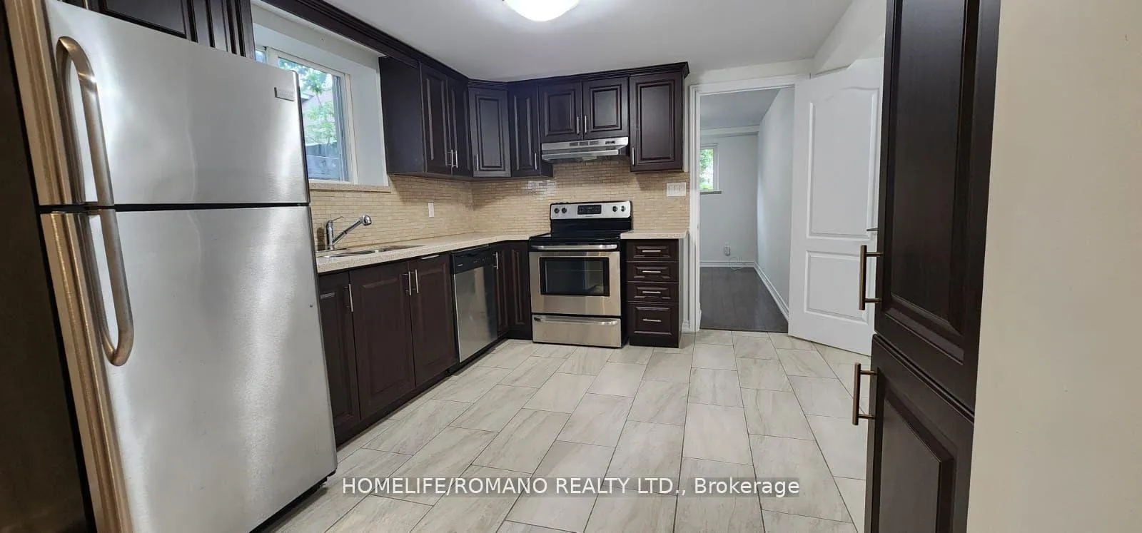 Photo 6 of Unit C, 177 Robina Avenue, Toronto, Oakwood Village — HOMEH
