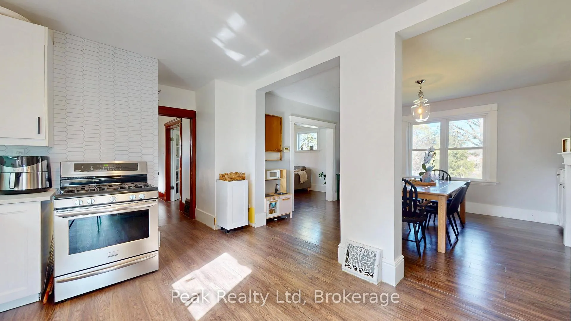 Photo 6 of 236 Huron Road, Perth South, Sebringville — HOMEH