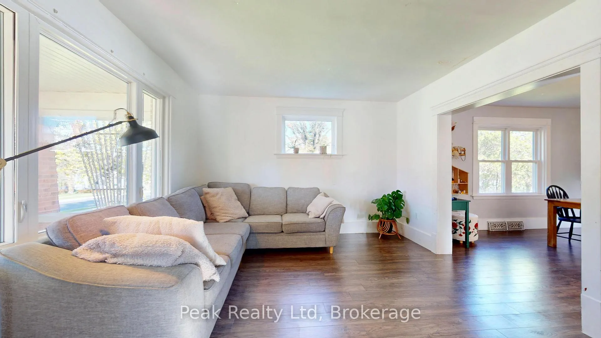 Photo 10 of 236 Huron Road, Perth South, Sebringville — HOMEH